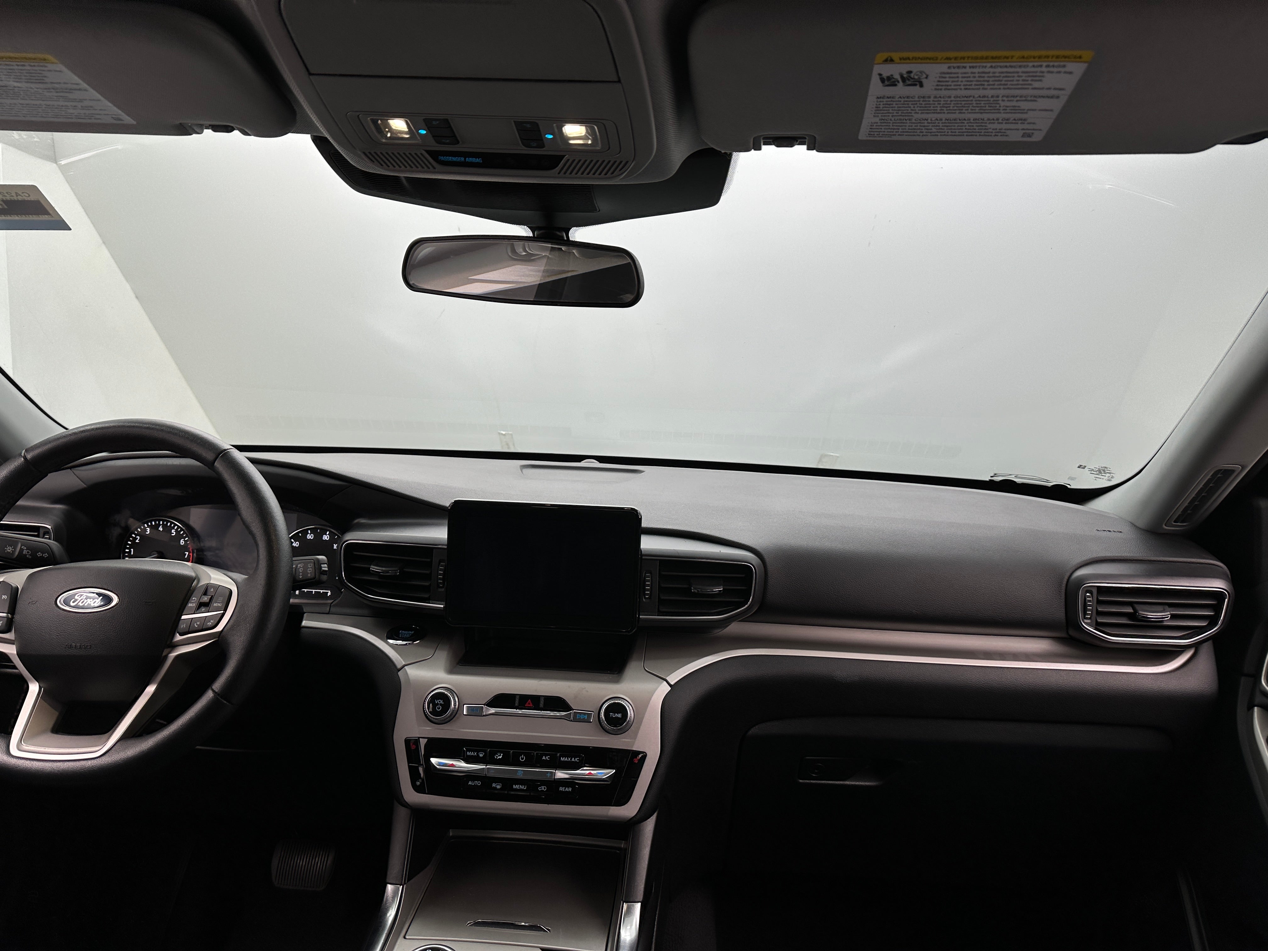 2024 Ford Explorer XLT 3