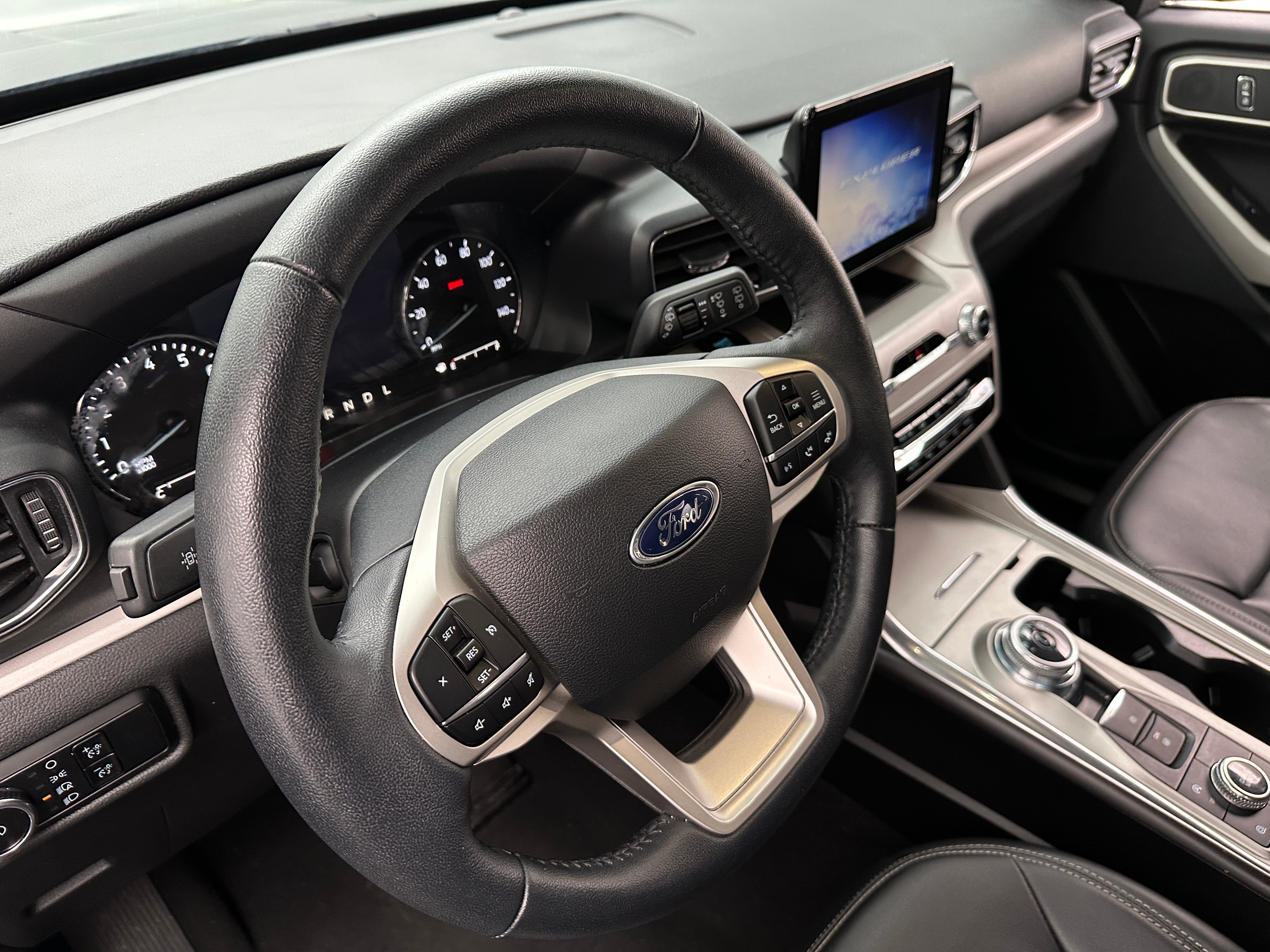 2024 Ford Explorer XLT 5