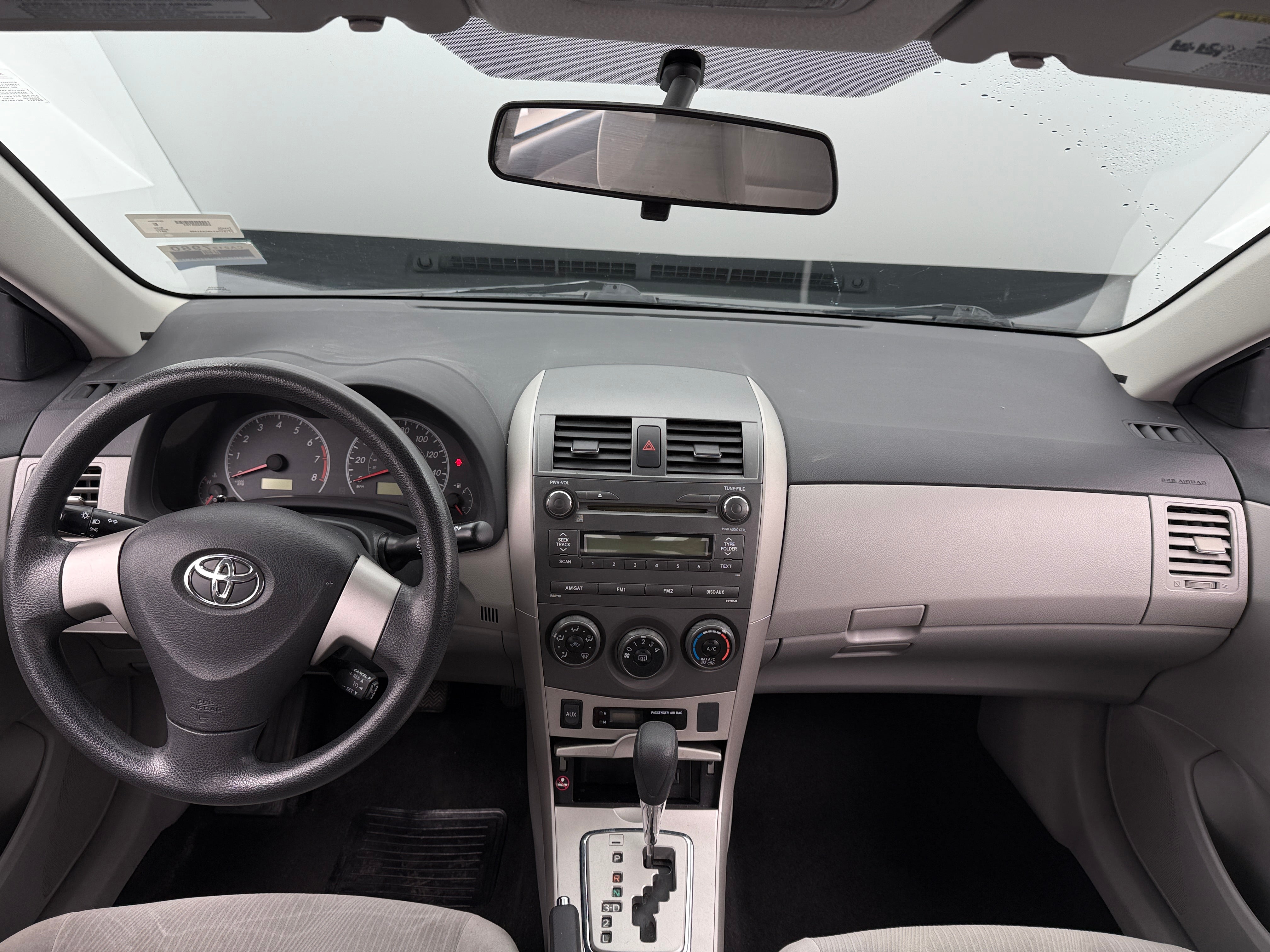 2011 Toyota Corolla LE 3