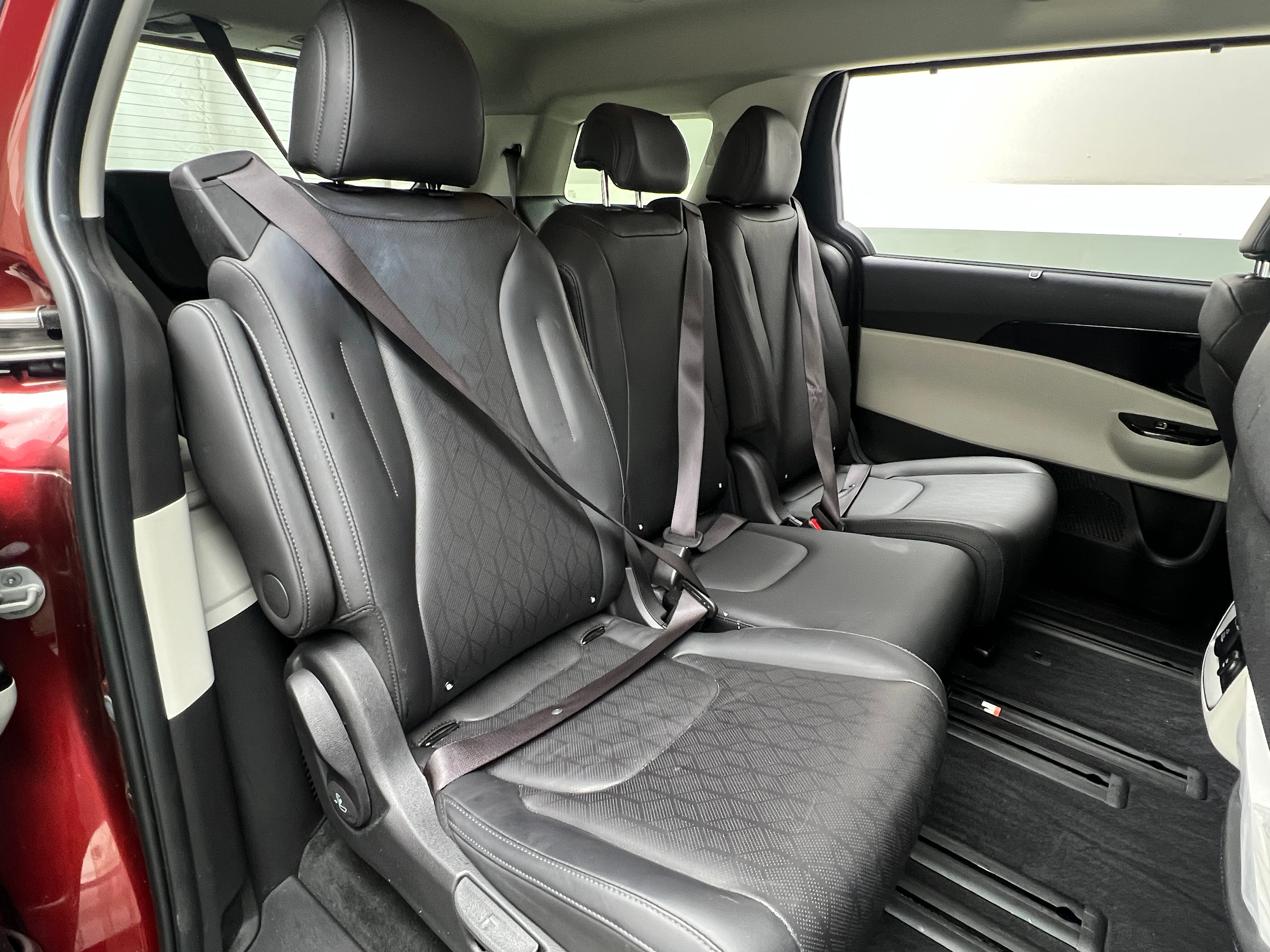 2023 Kia Carnival SX 5