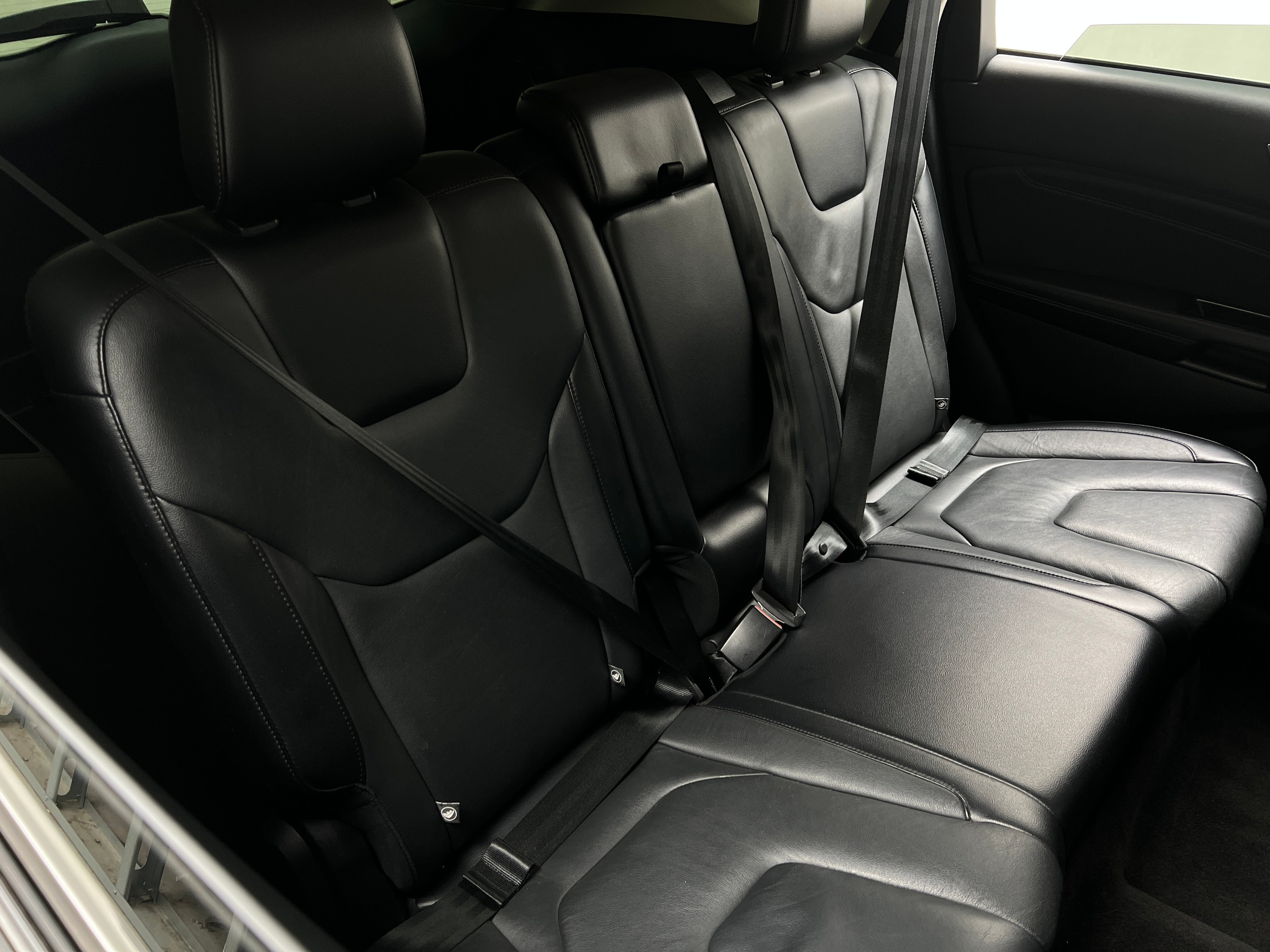 2018 Ford Edge Titanium 5
