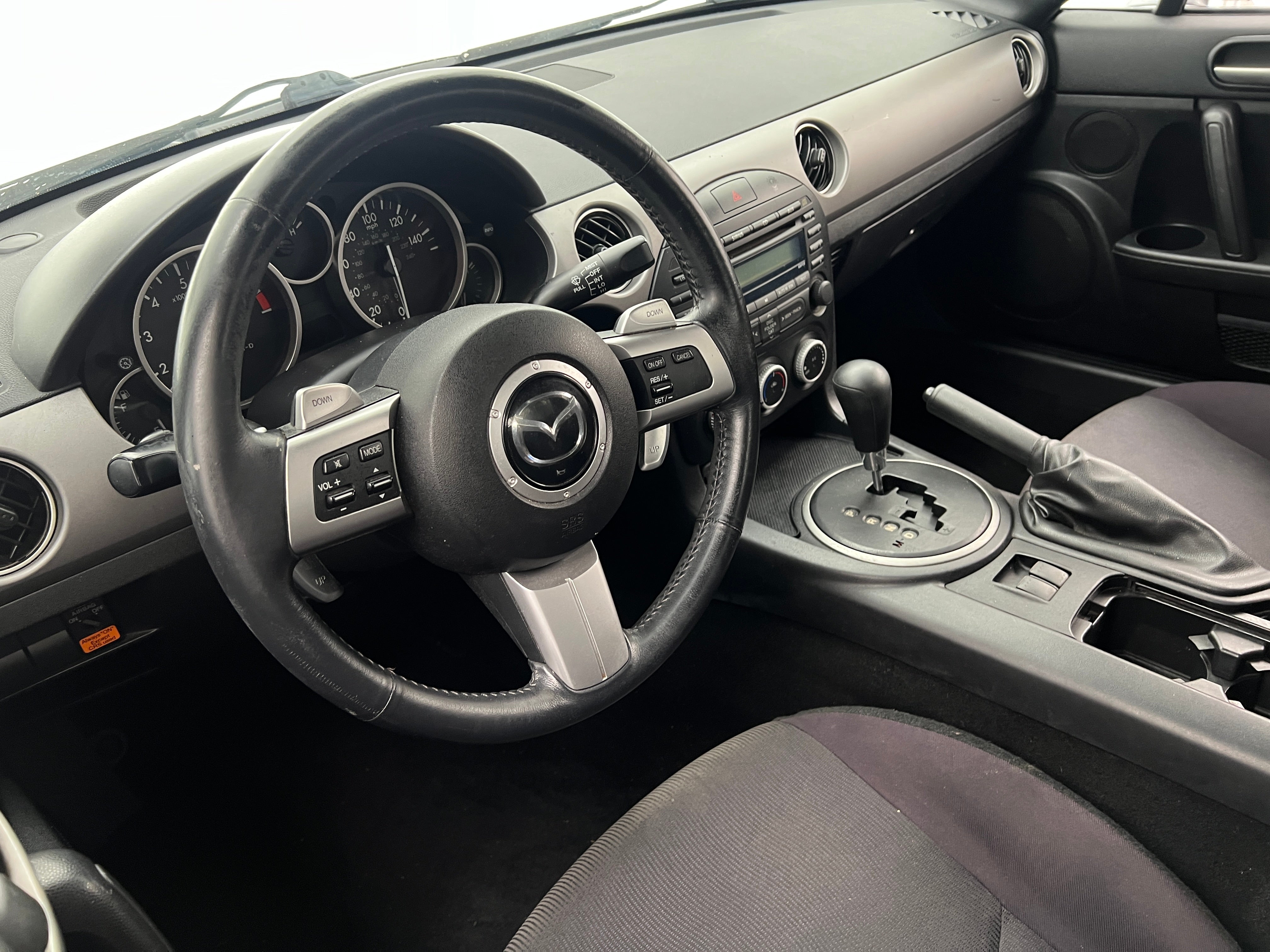 2010 Mazda MX-5 Miata Sport 3