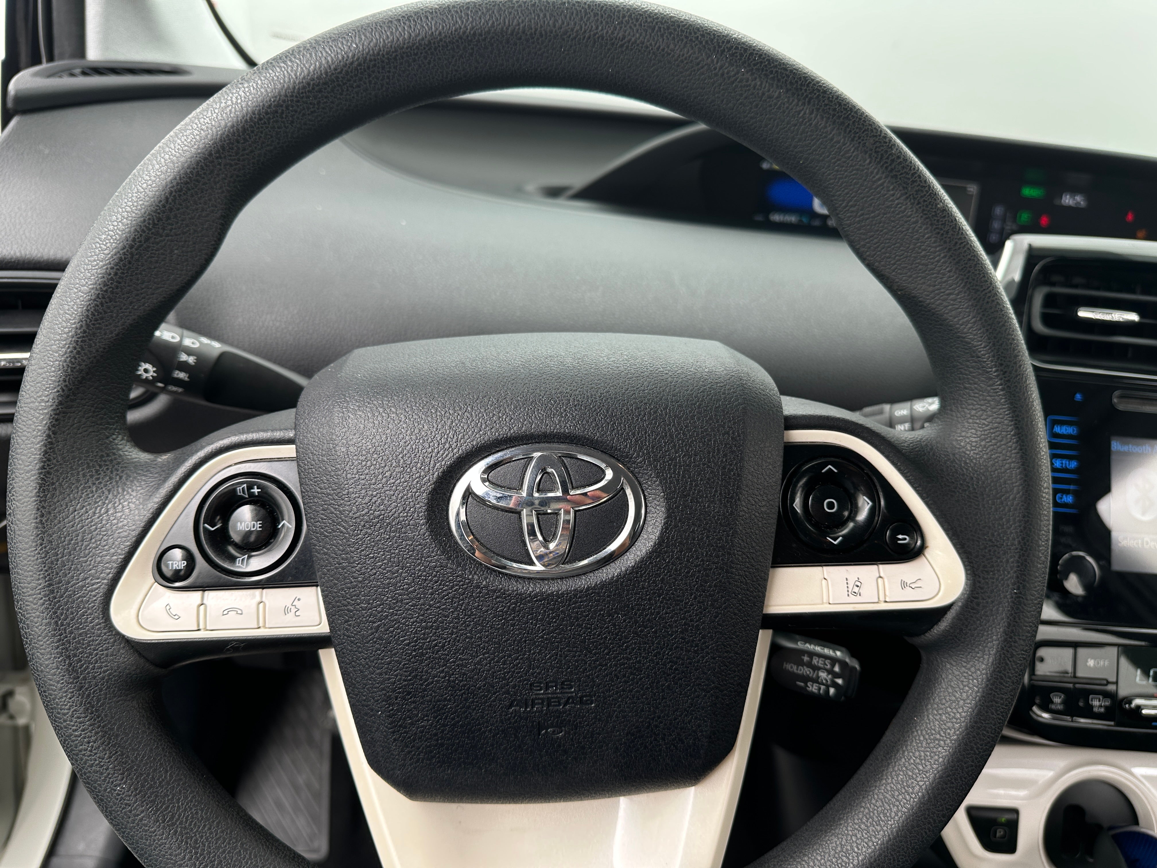 2018 Toyota Prius Two 5