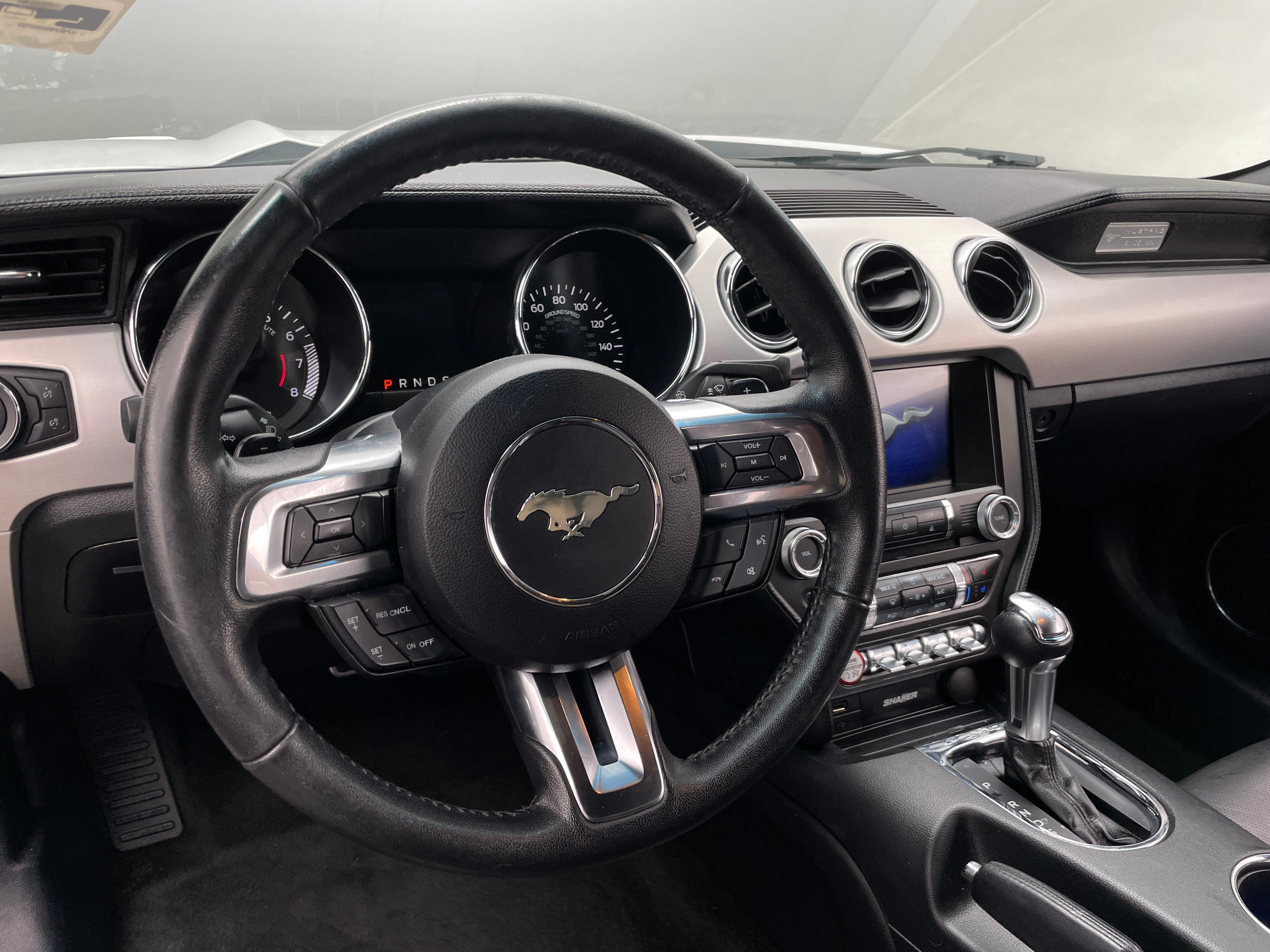 2016 Ford Mustang GT Premium 3