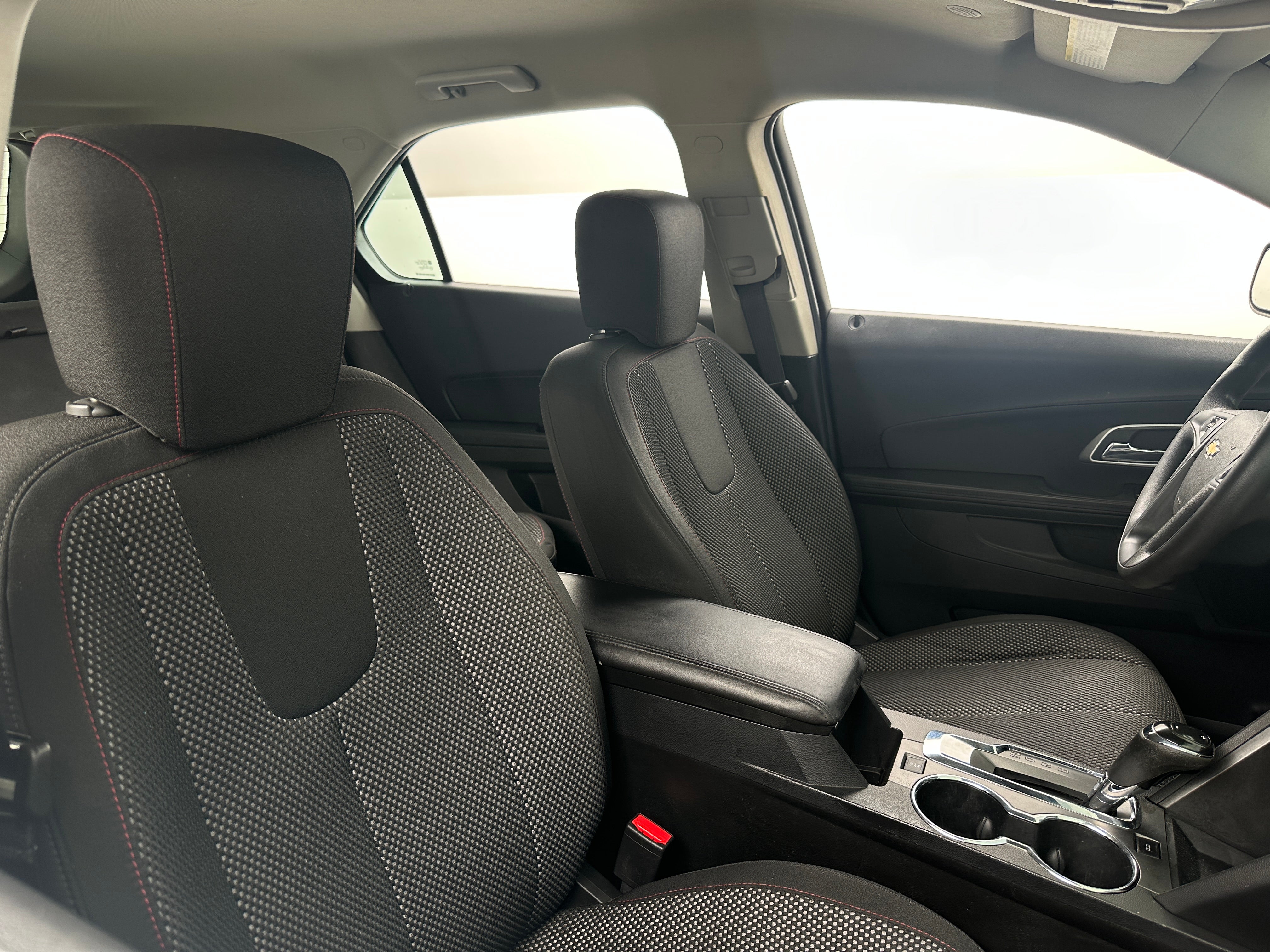 2017 Chevrolet Equinox LS 2