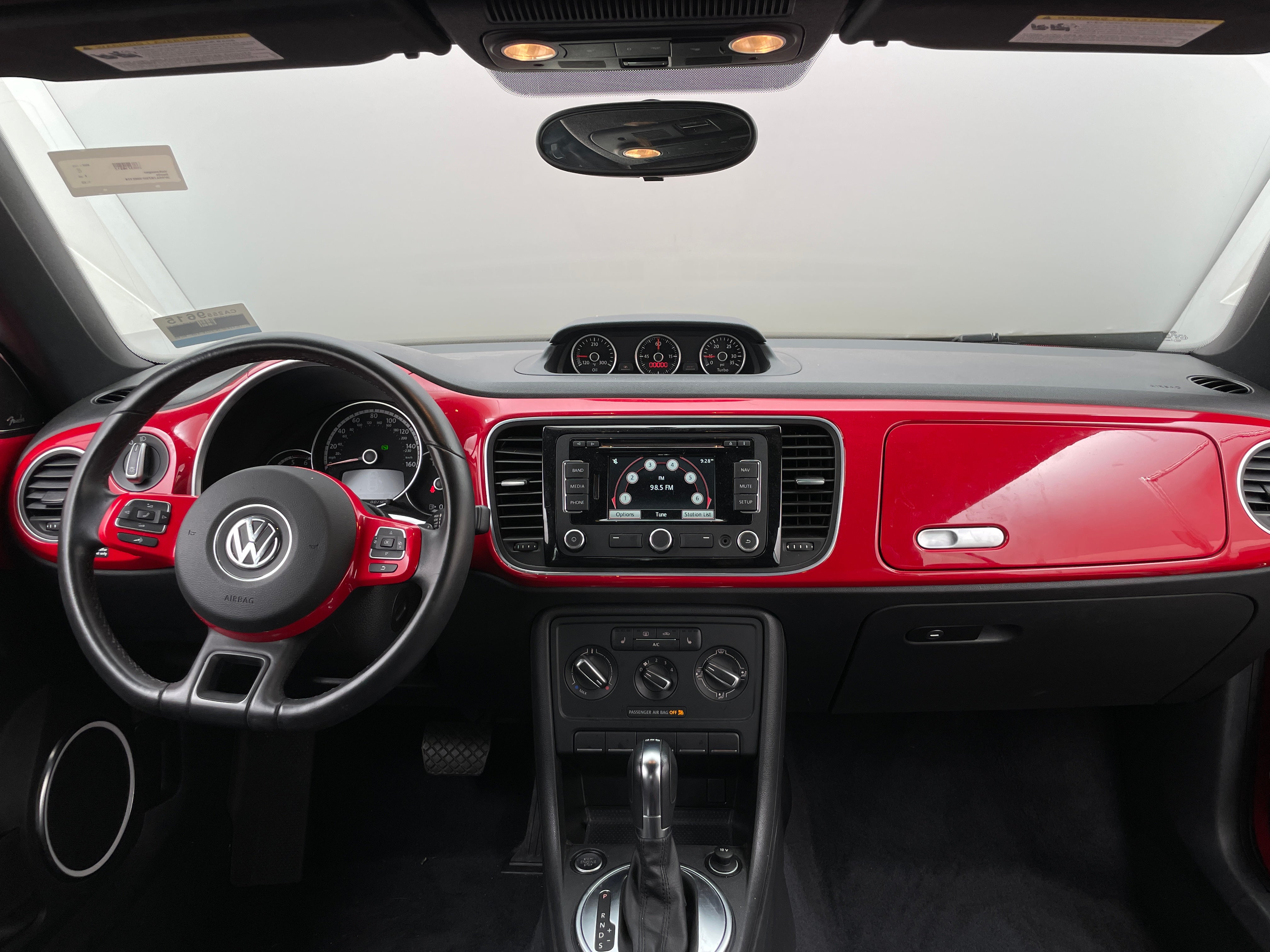 2013 Volkswagen Beetle  2