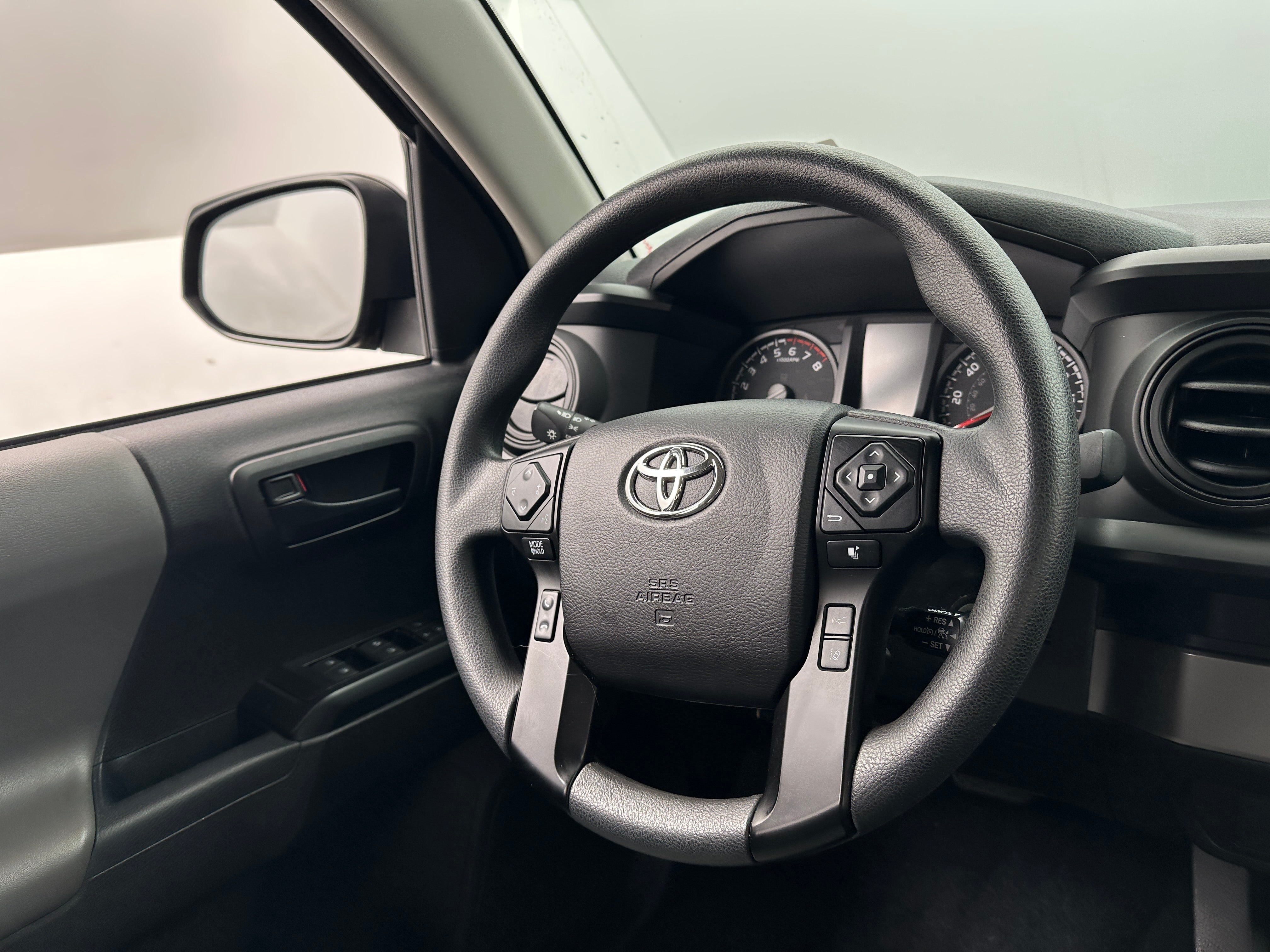 2021 Toyota Tacoma SR5 5