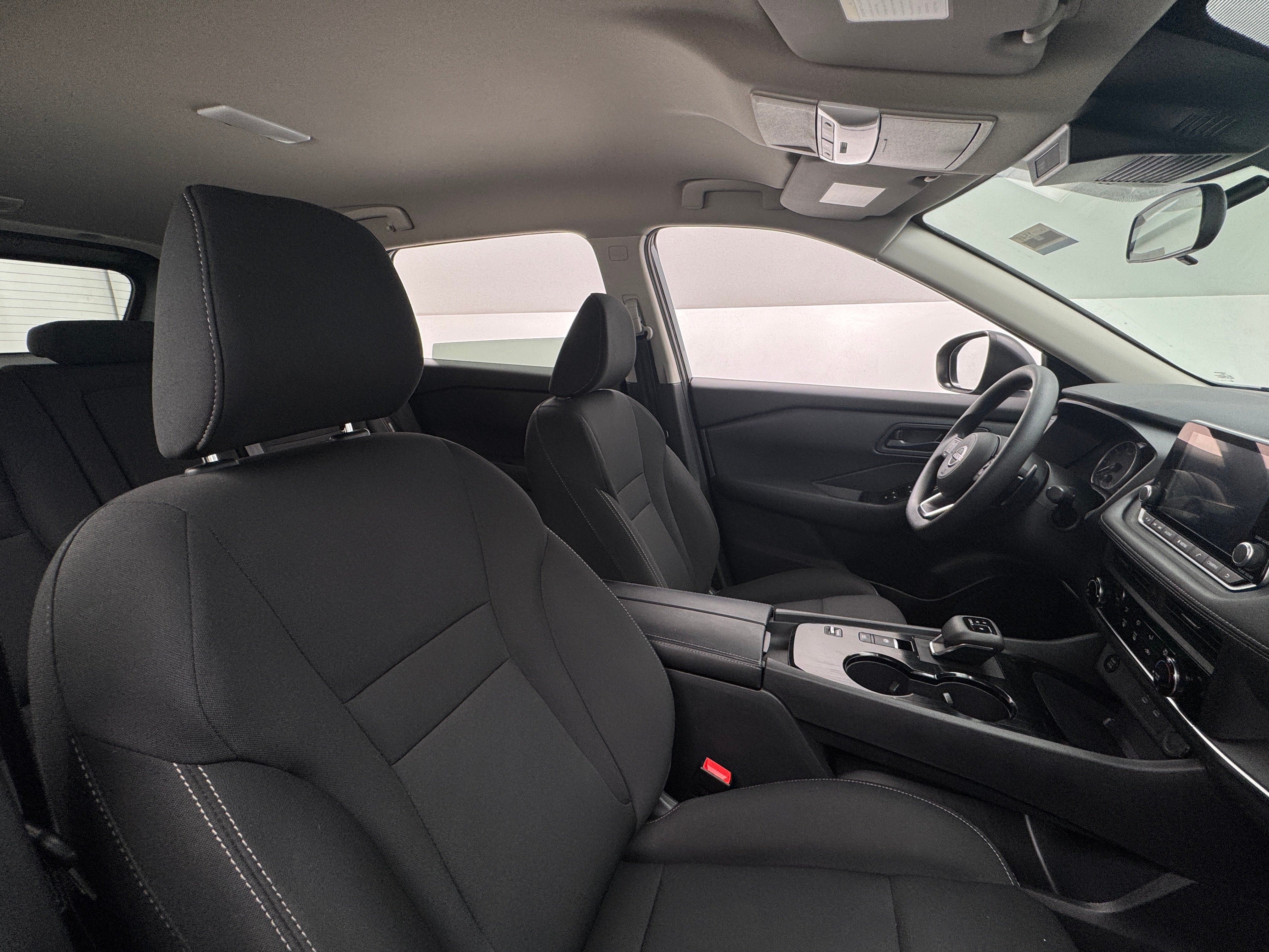 2024 Nissan Rogue S 2