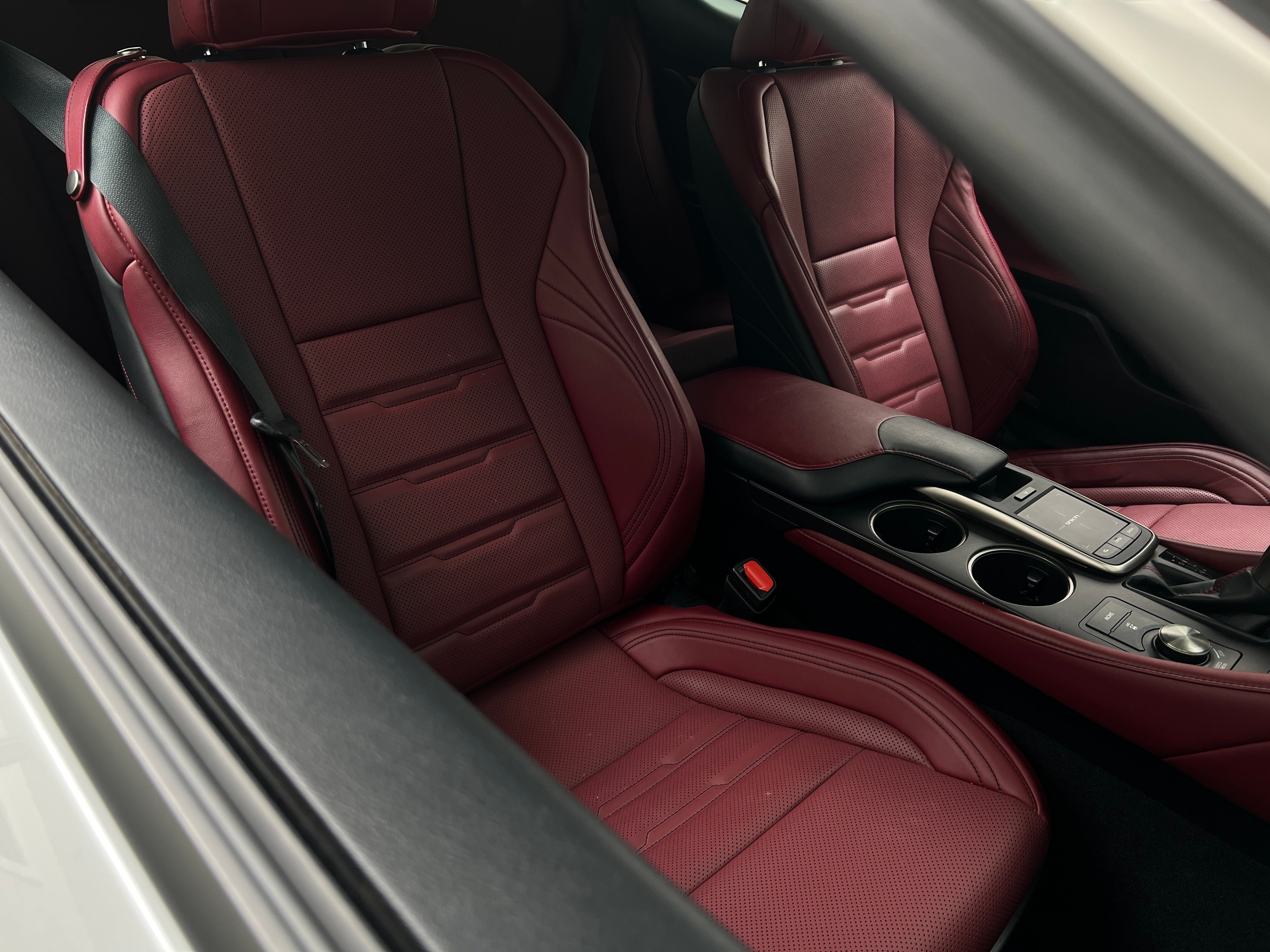 2018 Lexus RC 300 2