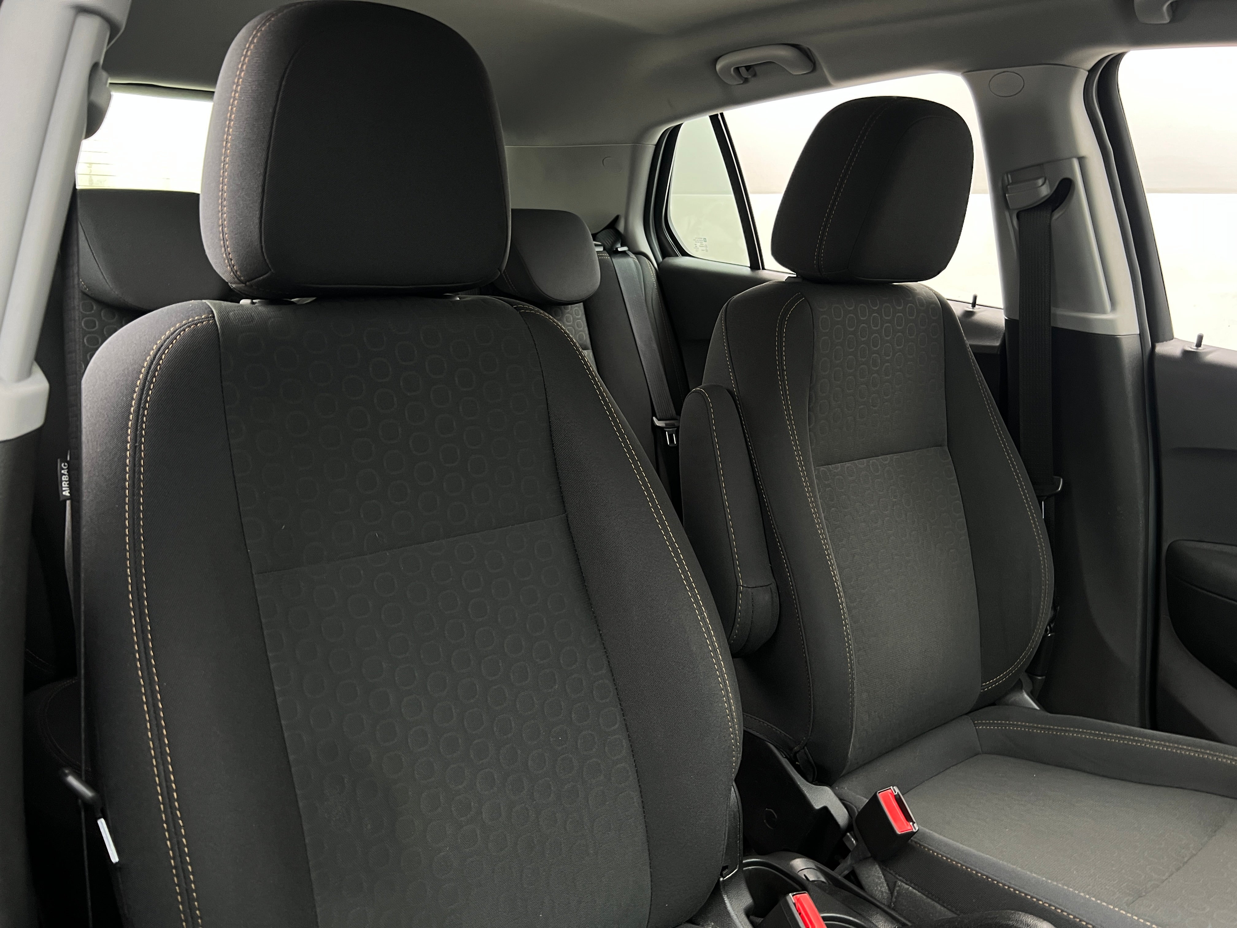 2019 Chevrolet Trax LS 2