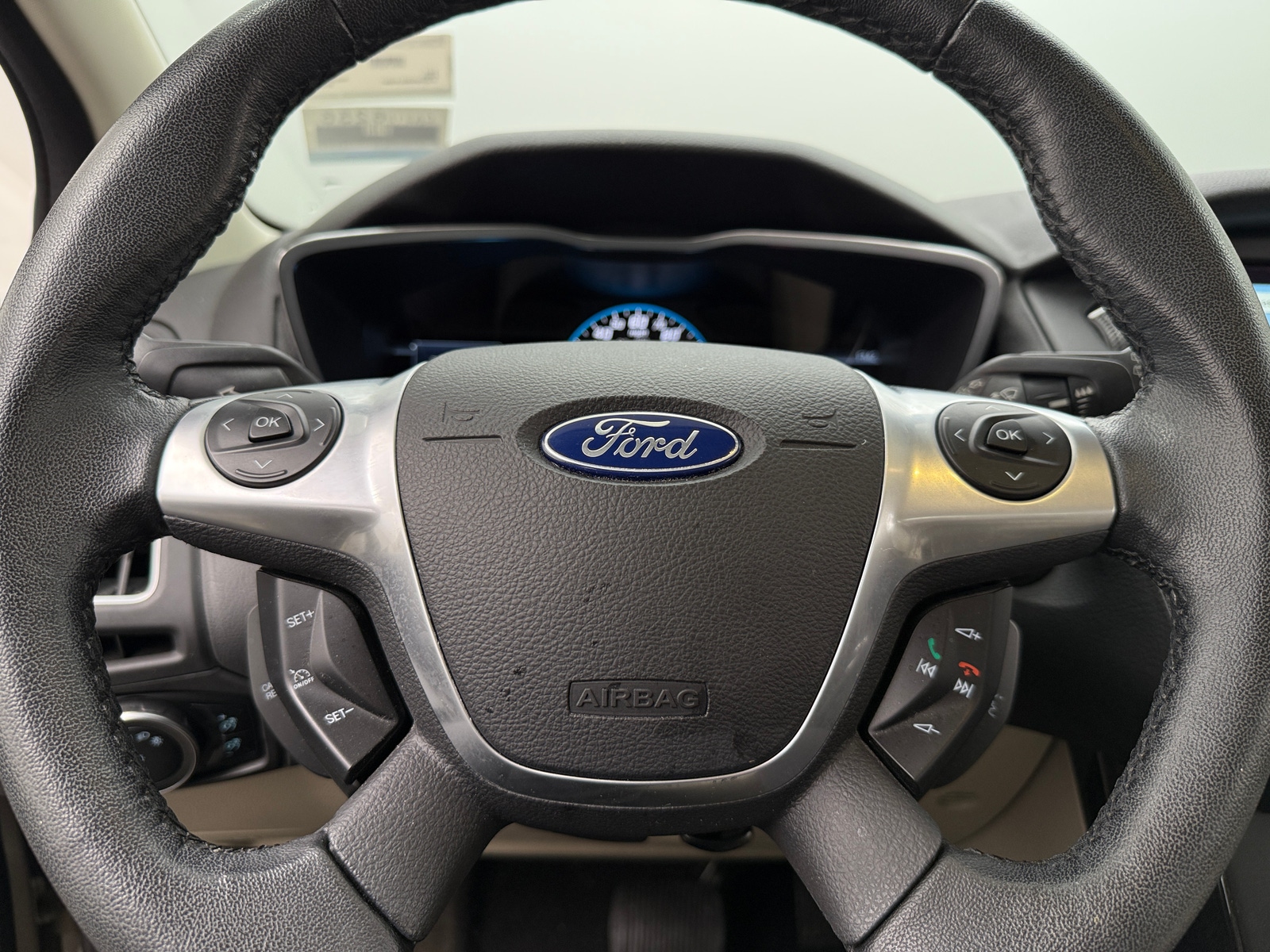 Thumbnail: 2016 Ford Focus - 4
