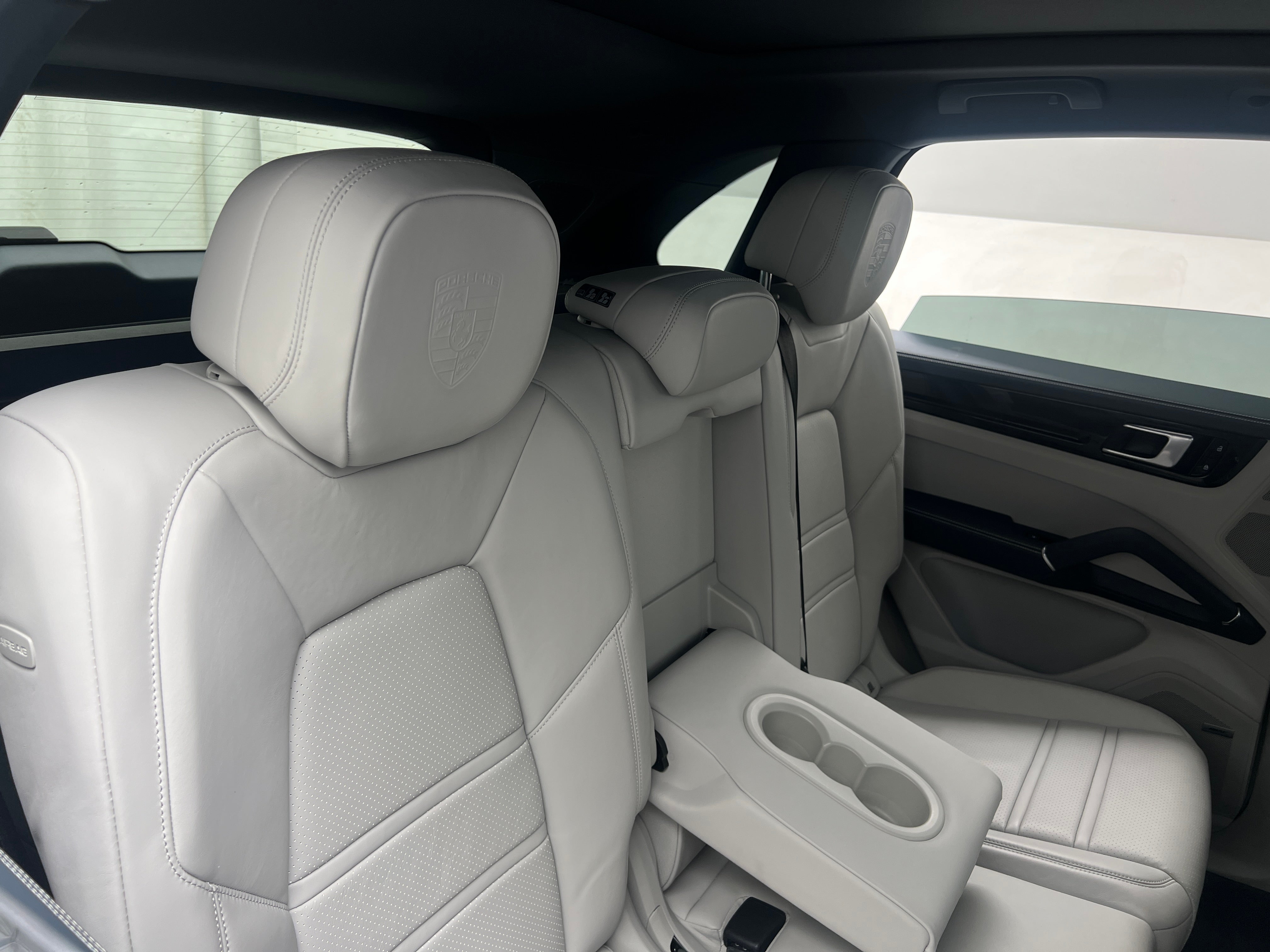 2019 Porsche Cayenne Base 5