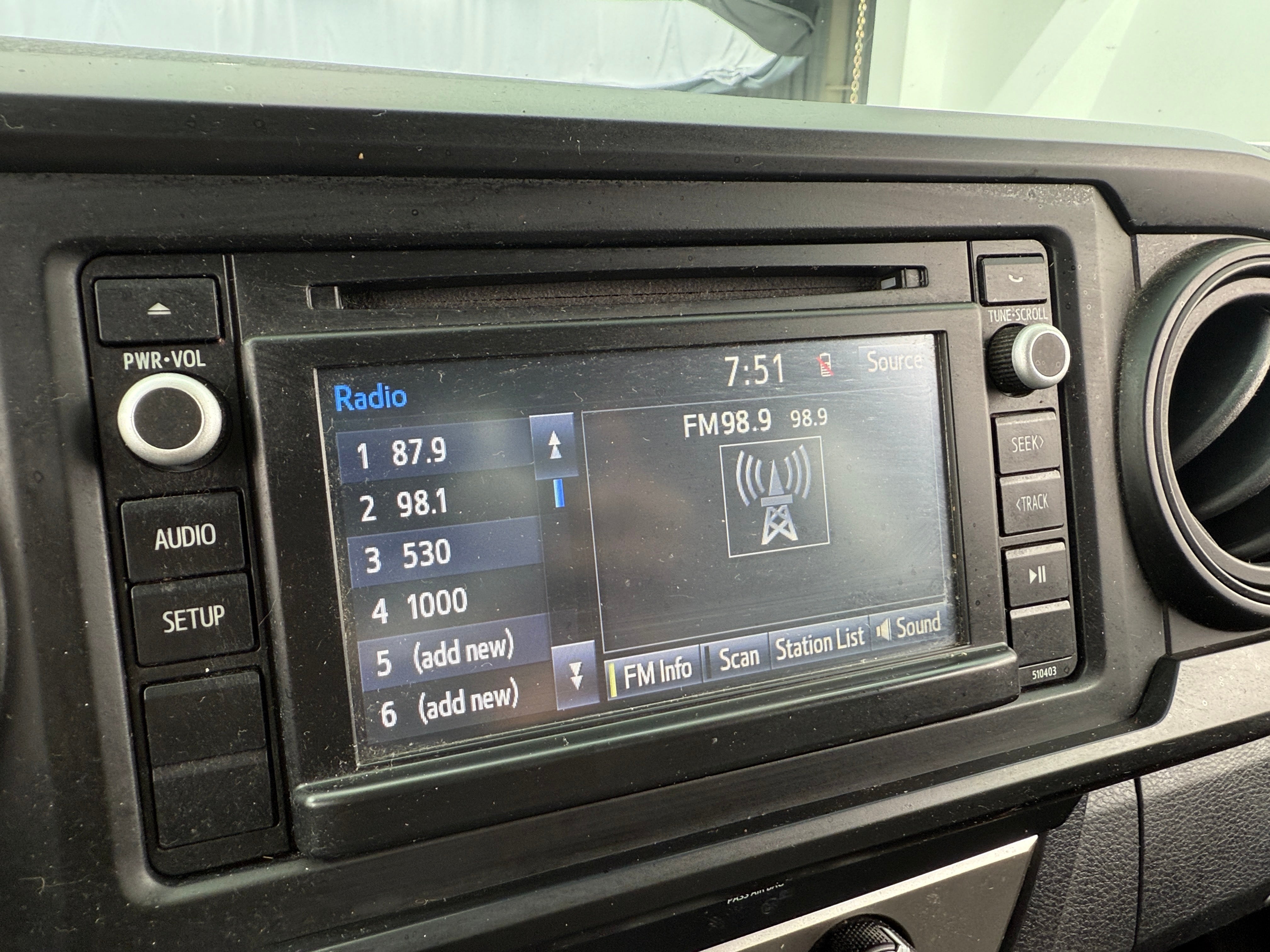 2019 Toyota Tacoma SR 4