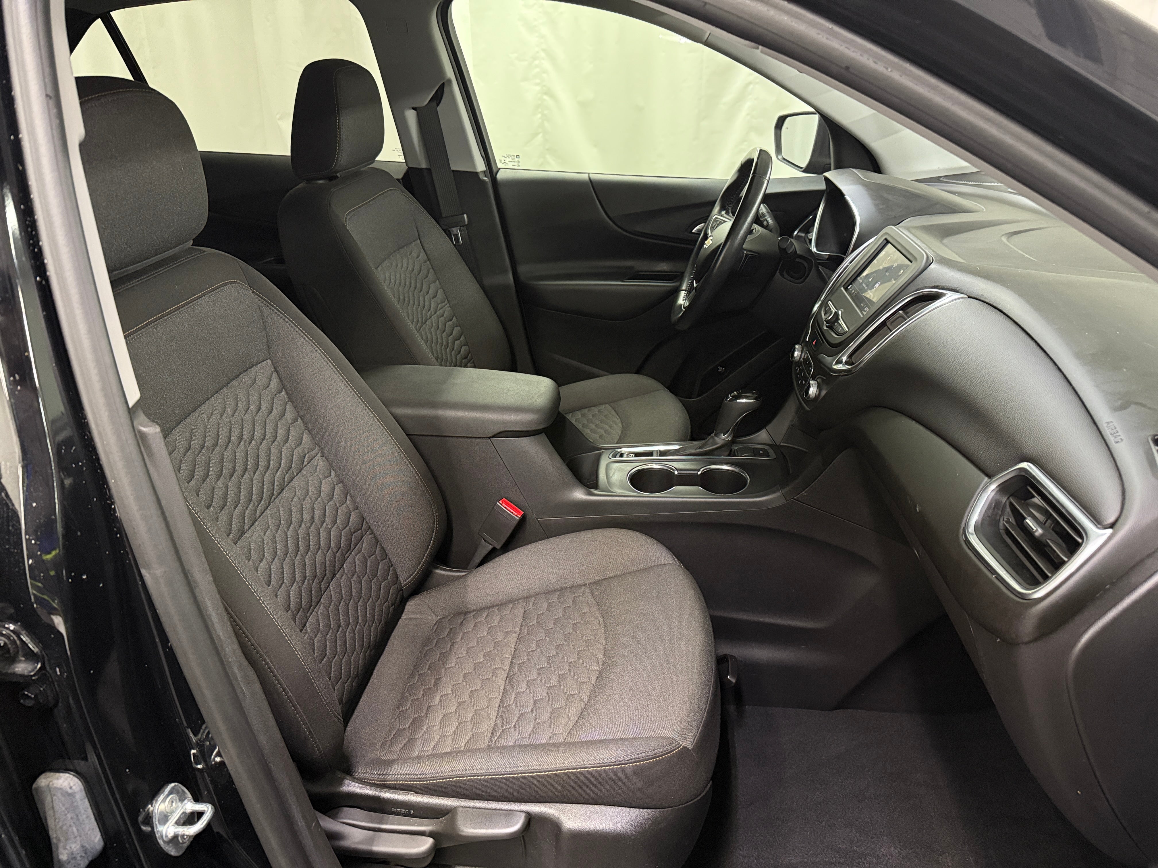 2020 Chevrolet Equinox LT 2