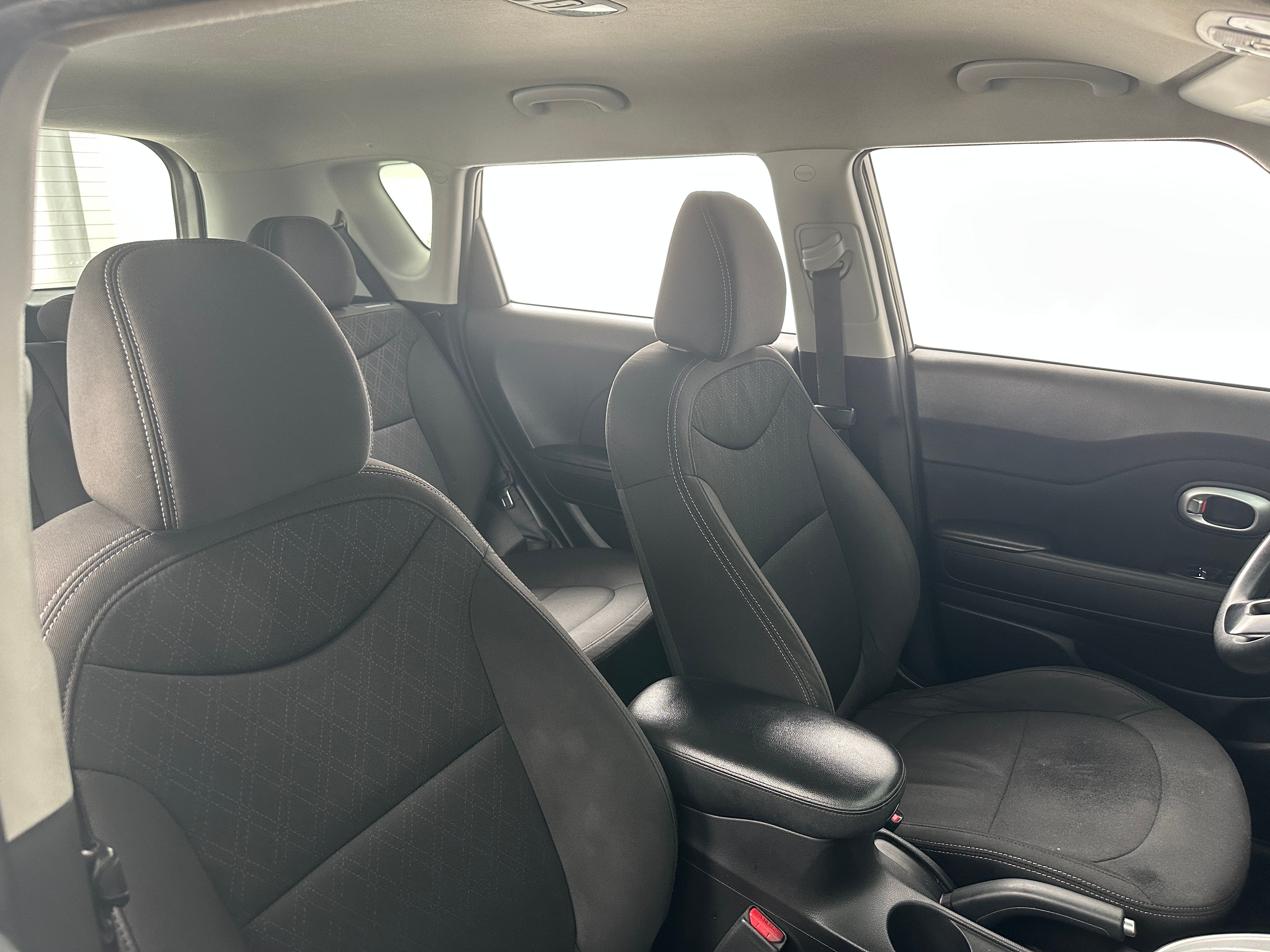 2017 Kia Soul Base 2