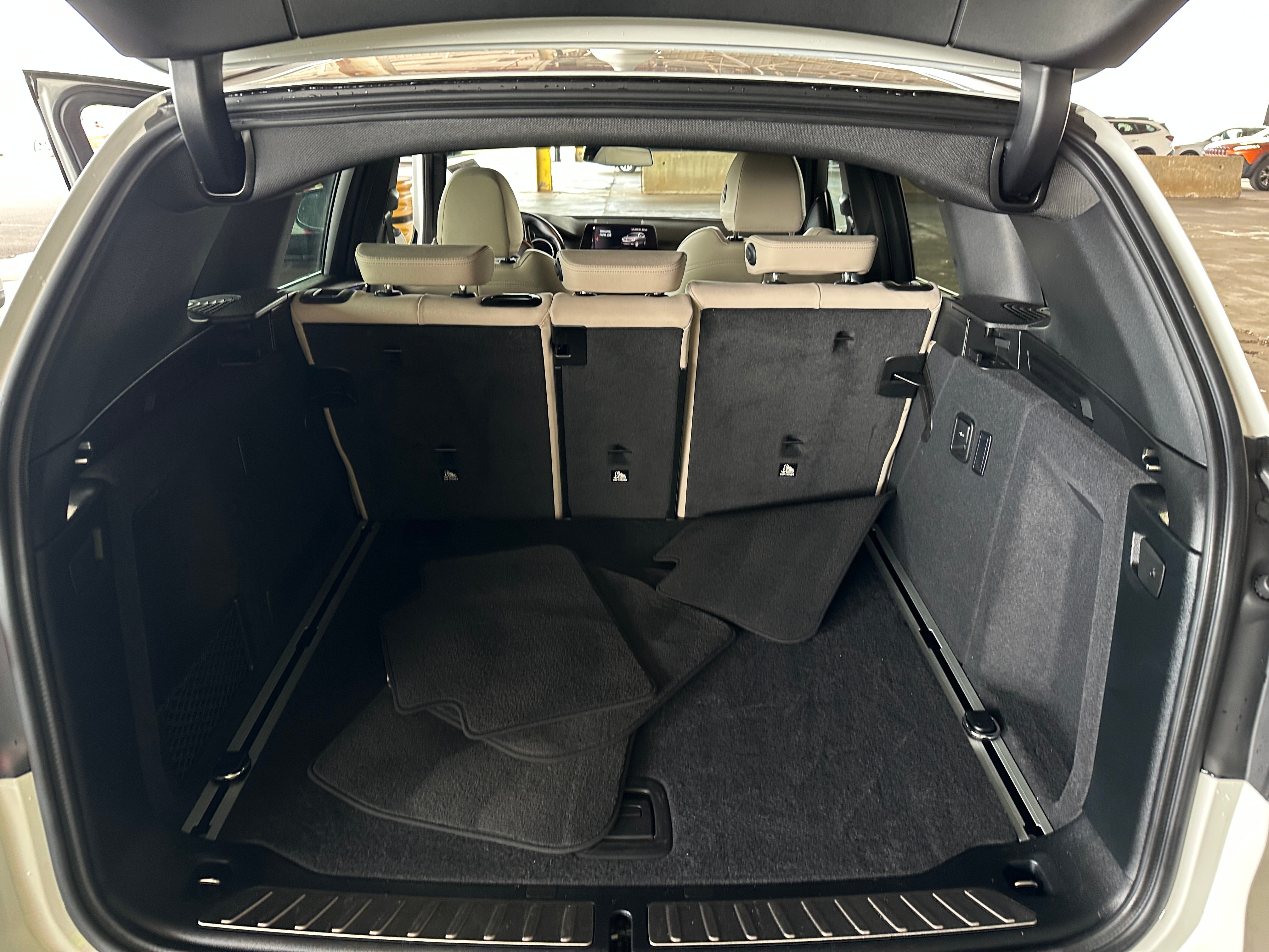 2021 BMW X3 sDrive30i 6