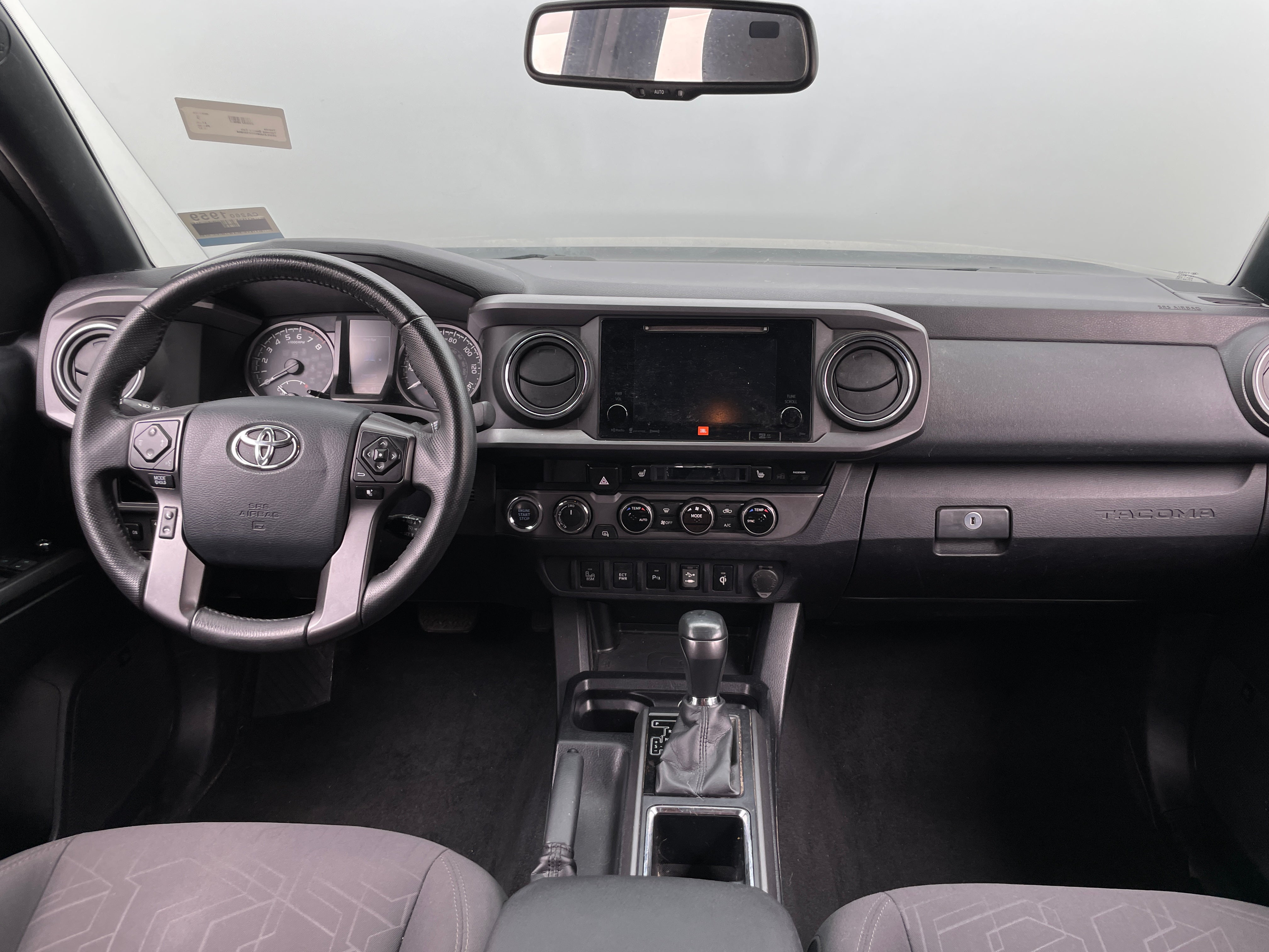 2017 Toyota Tacoma TRD Off-Road 3