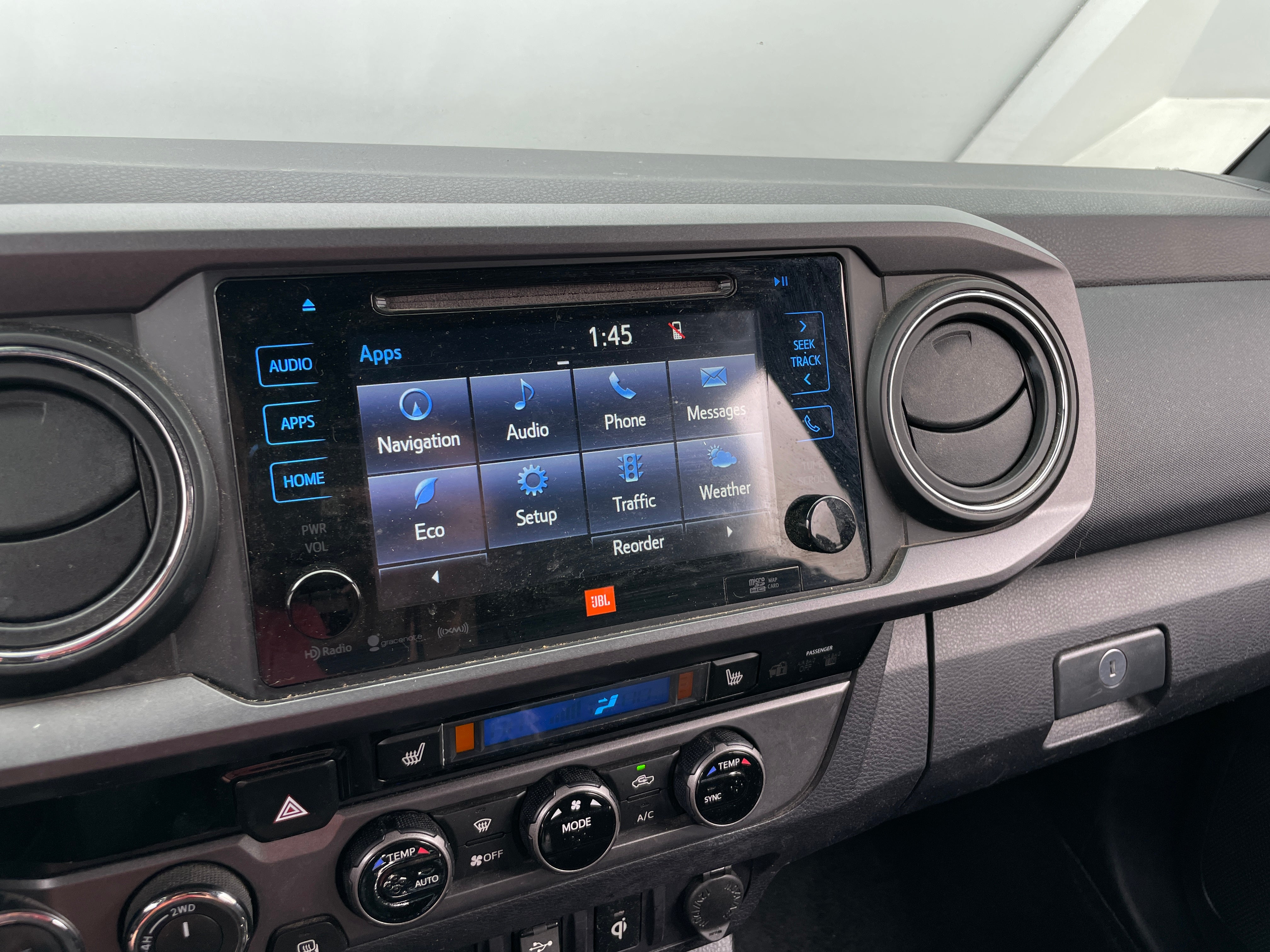 2017 Toyota Tacoma TRD Off-Road 4