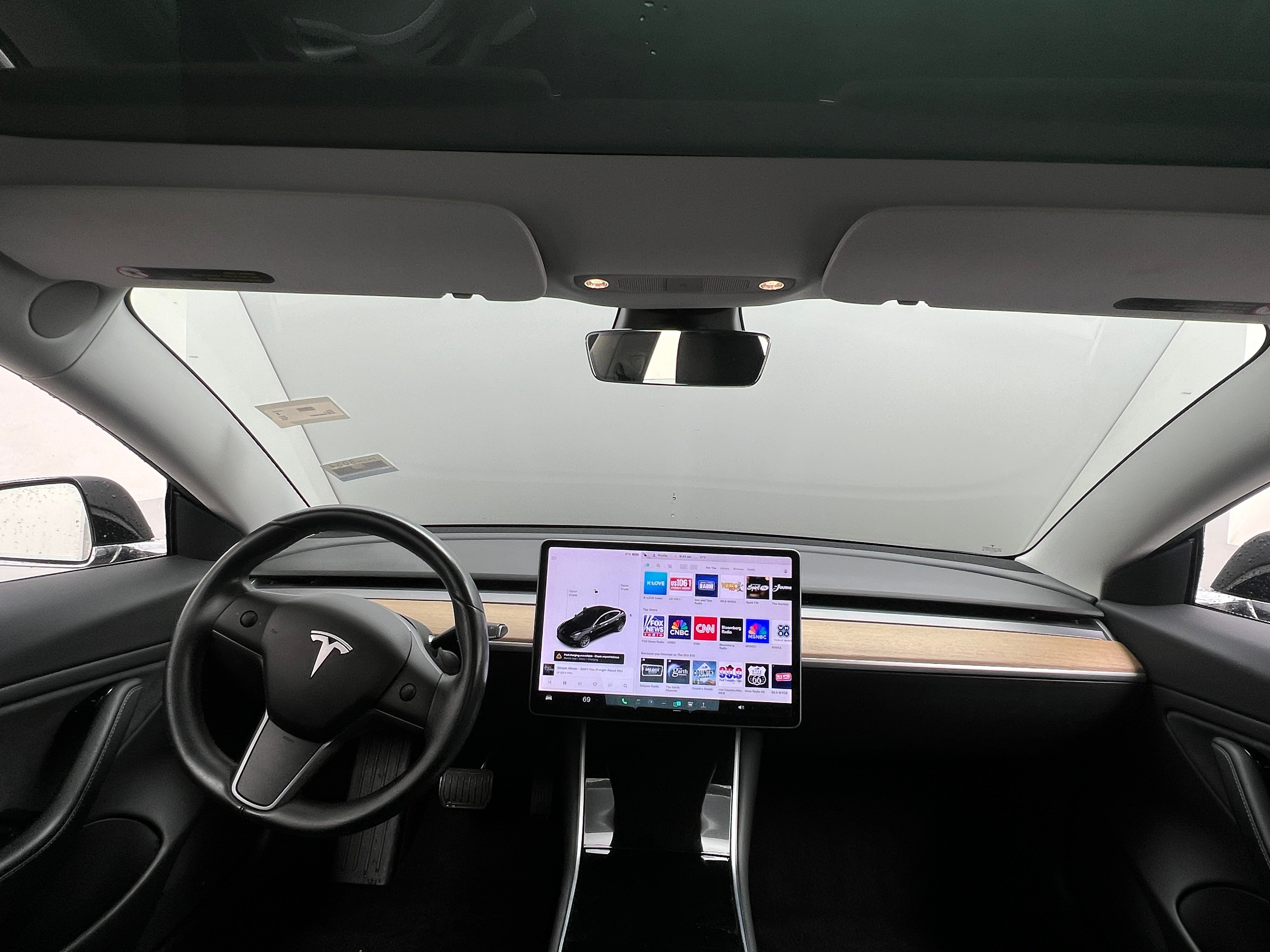 2019 Tesla Model 3 Standard Range 2