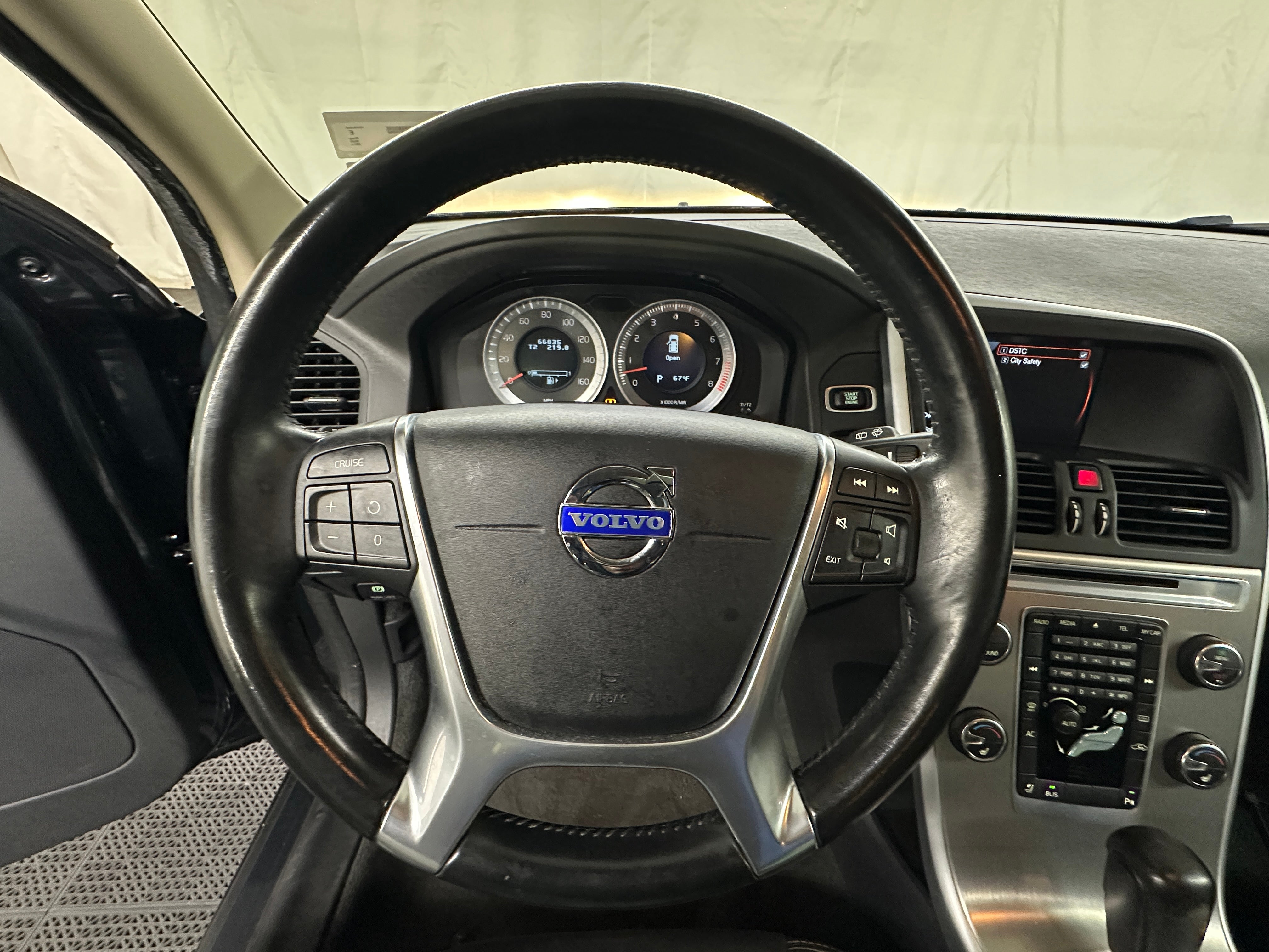 2011 Volvo XC60 T6 4