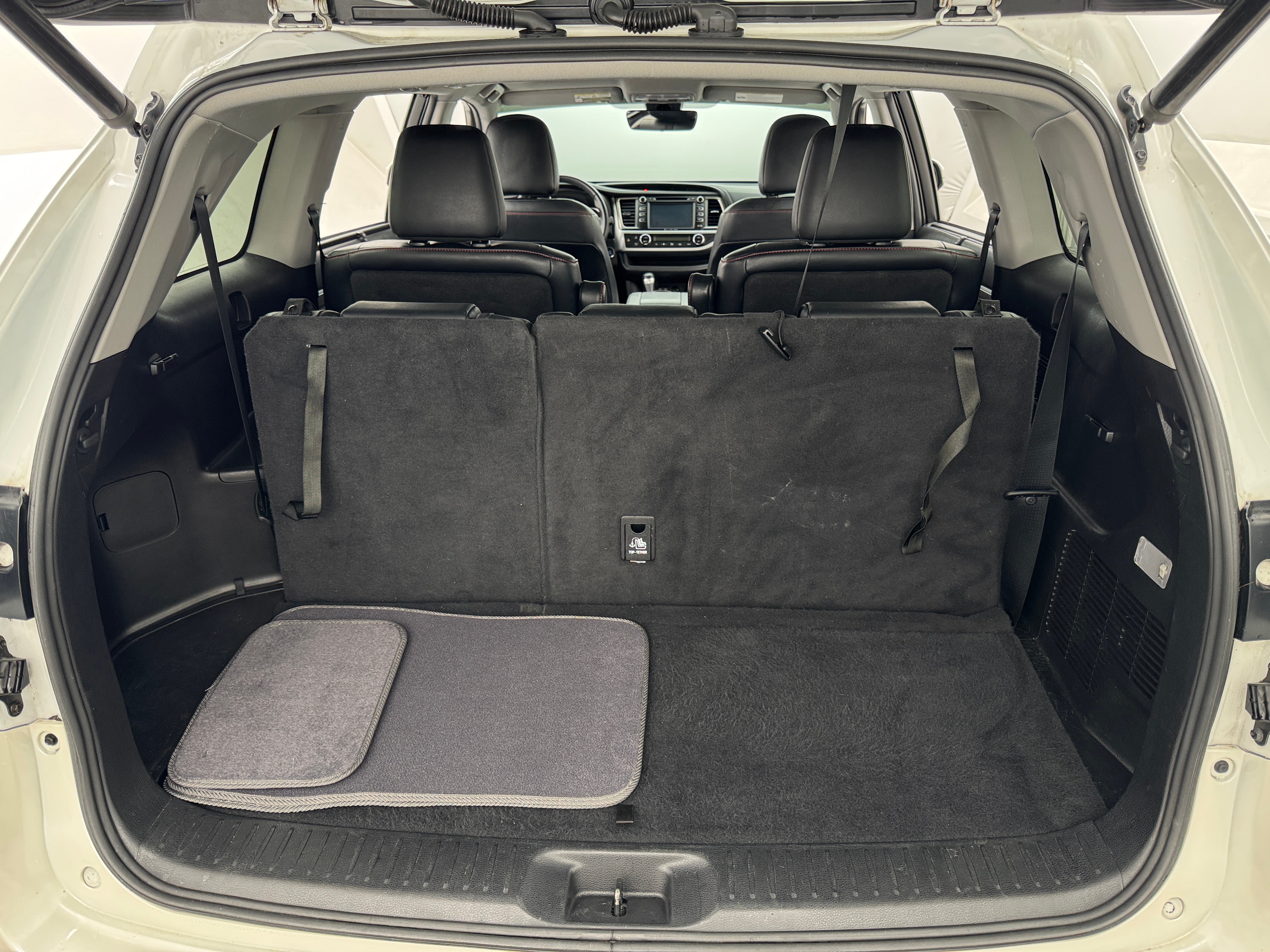 2019 Toyota Highlander SE 6