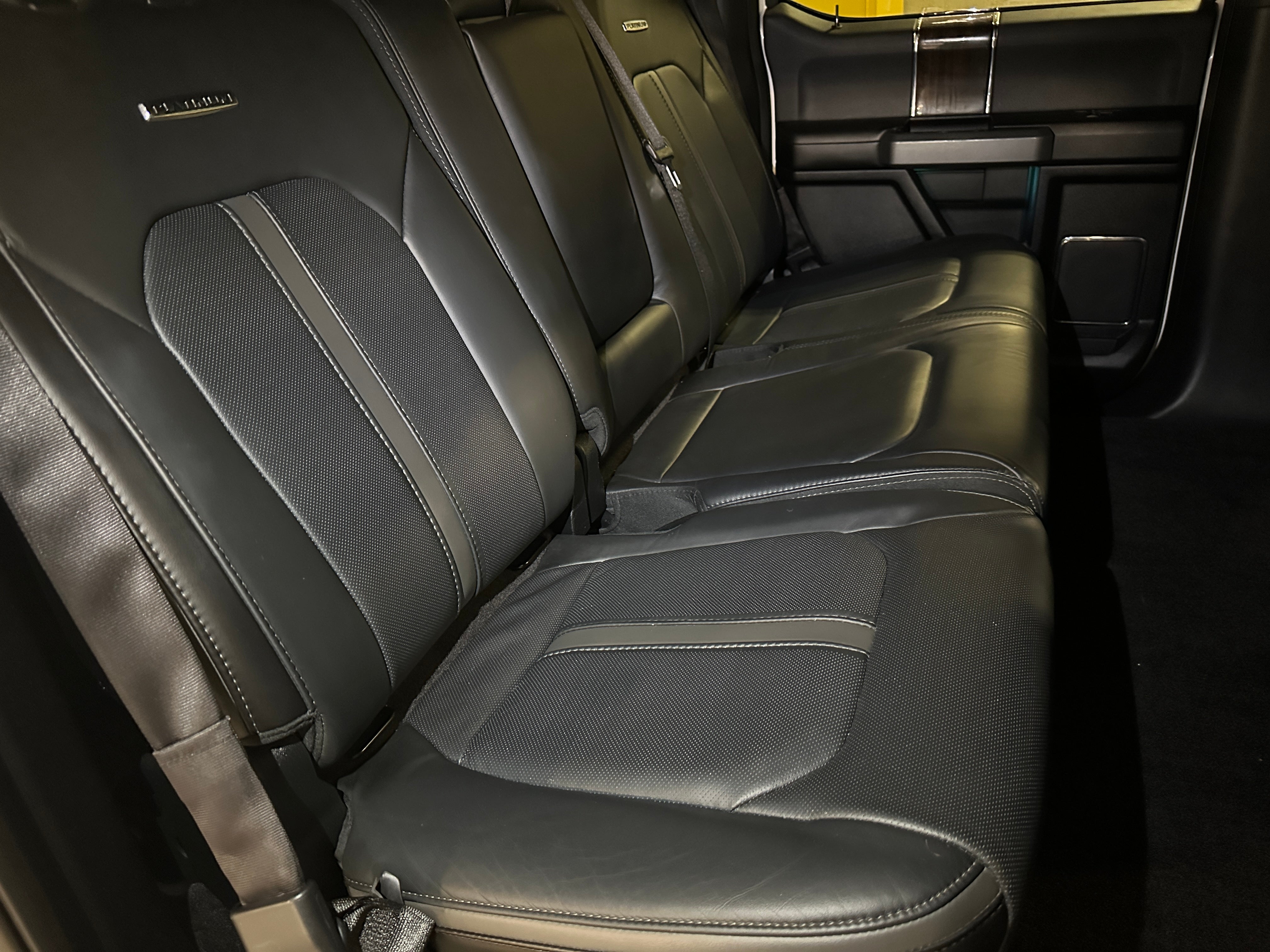 2017 Ford Econoline E-150 5