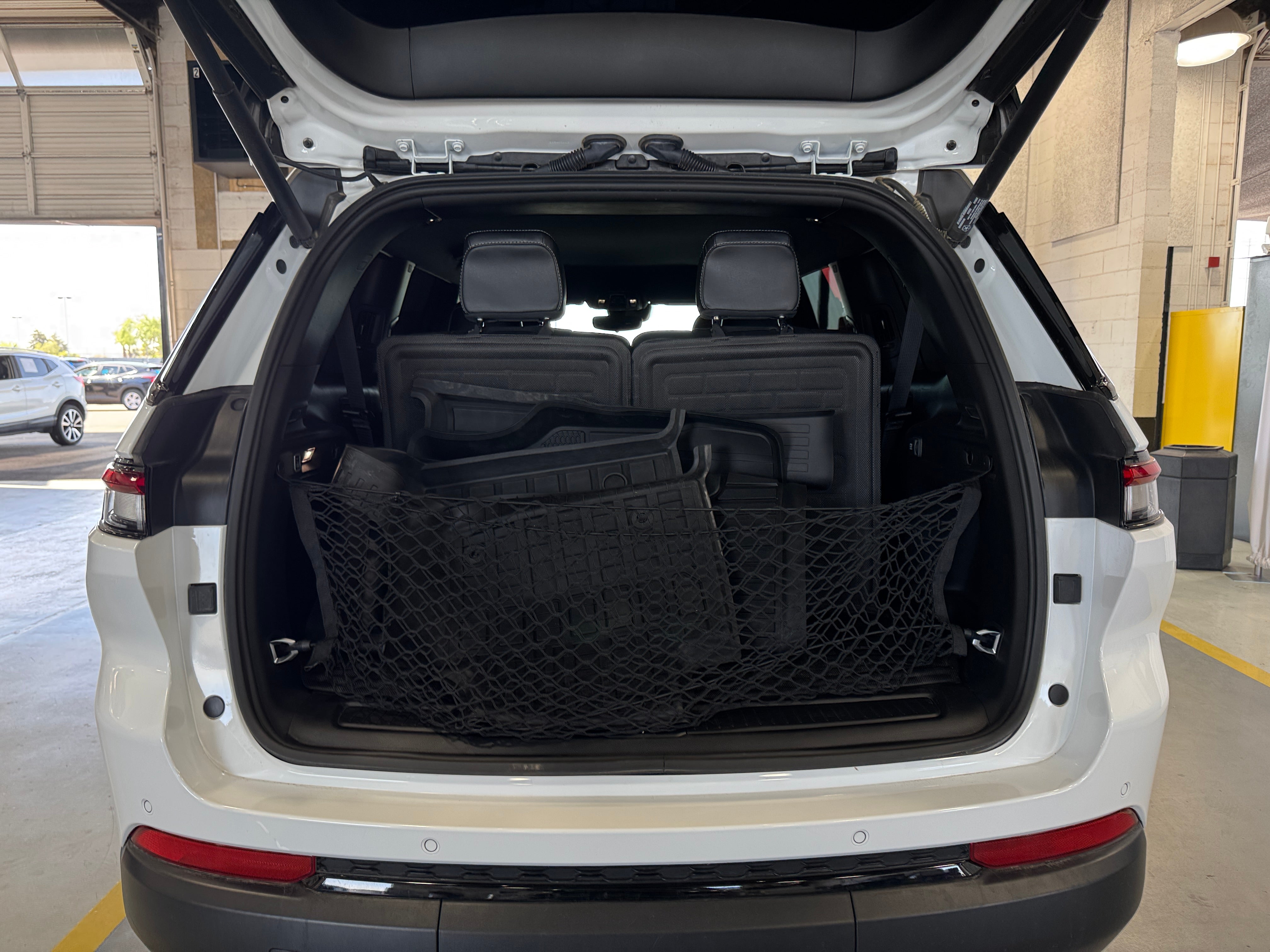 2024 Jeep Grand Cherokee L Altitude 6