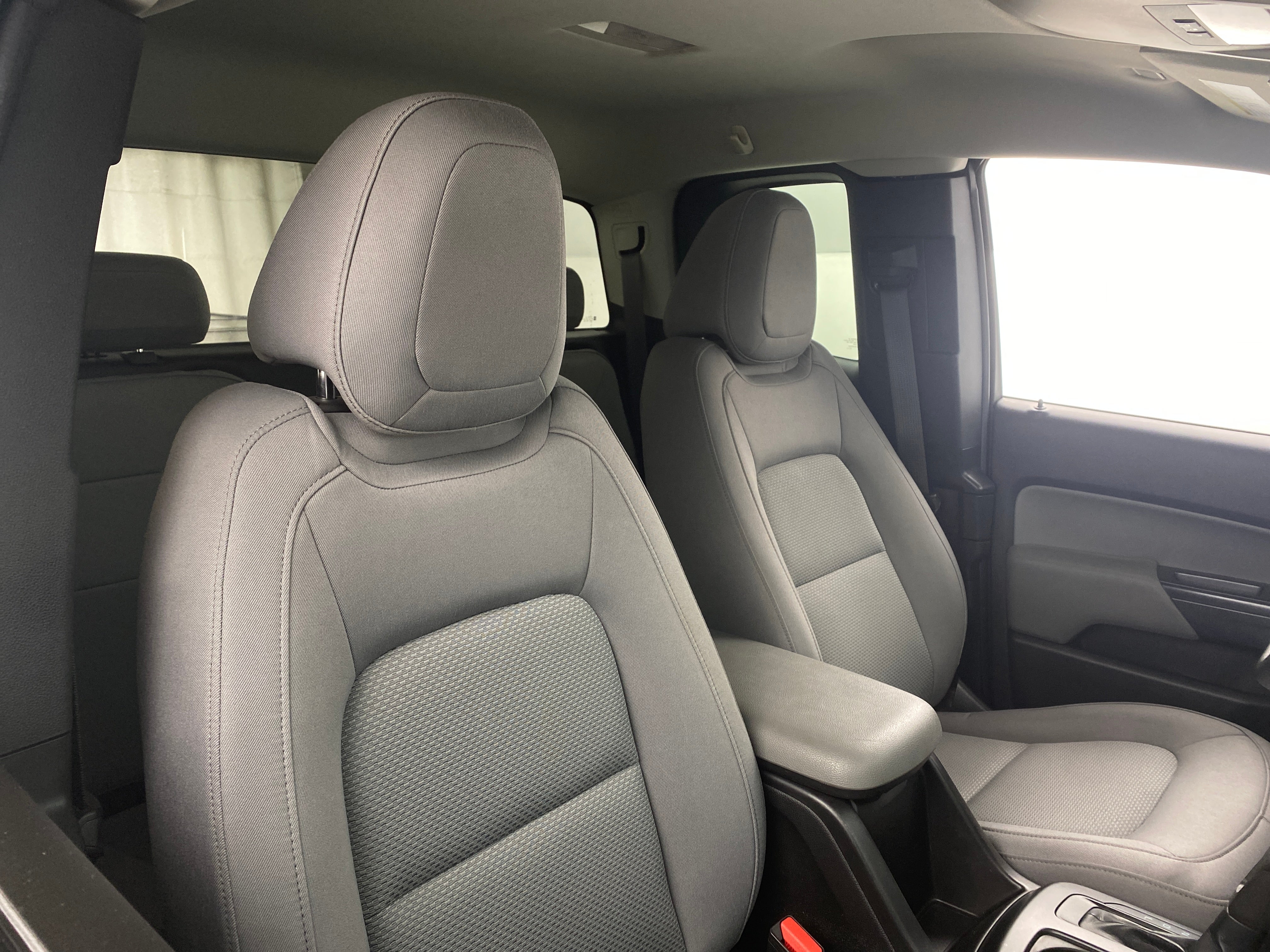 2017 Chevrolet Colorado Work Truck 2