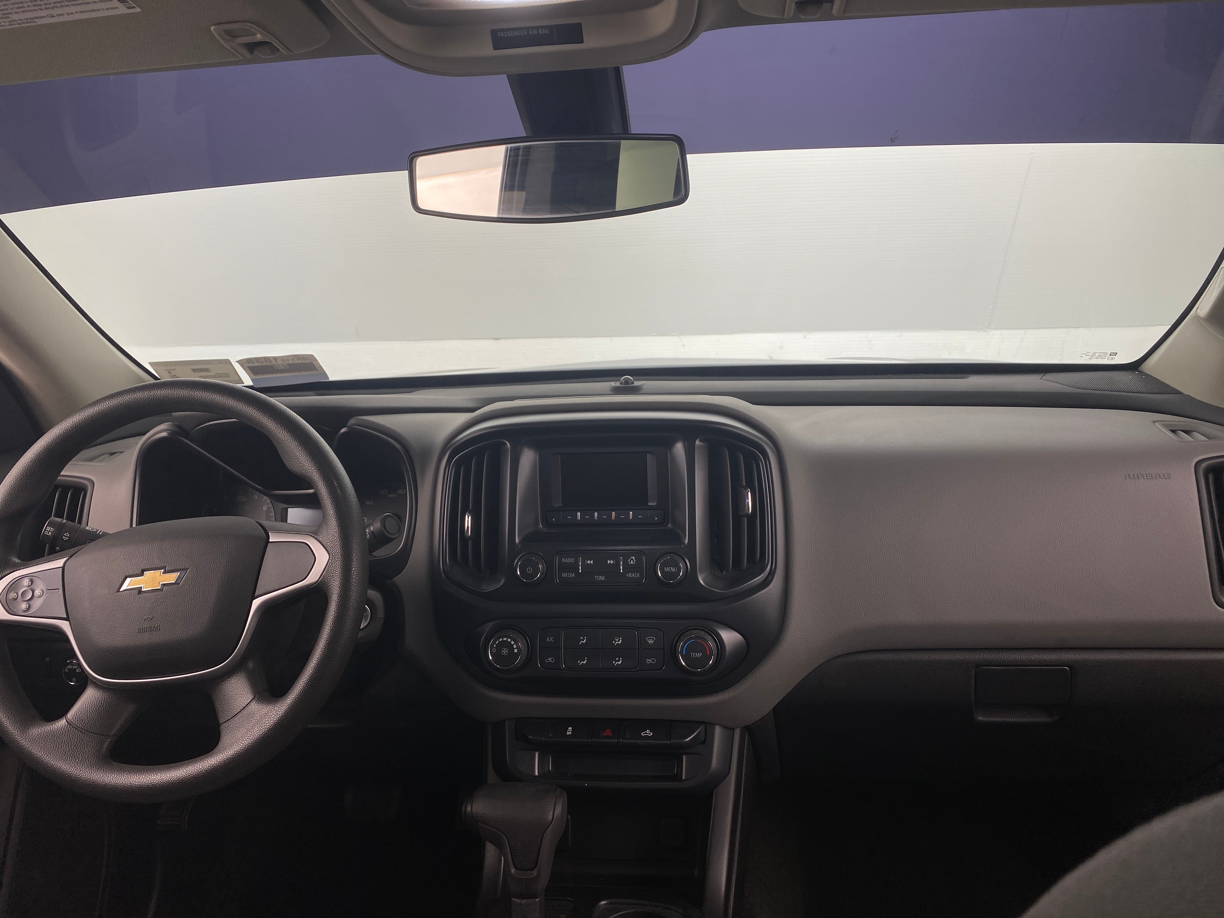 2017 Chevrolet Colorado Work Truck 3
