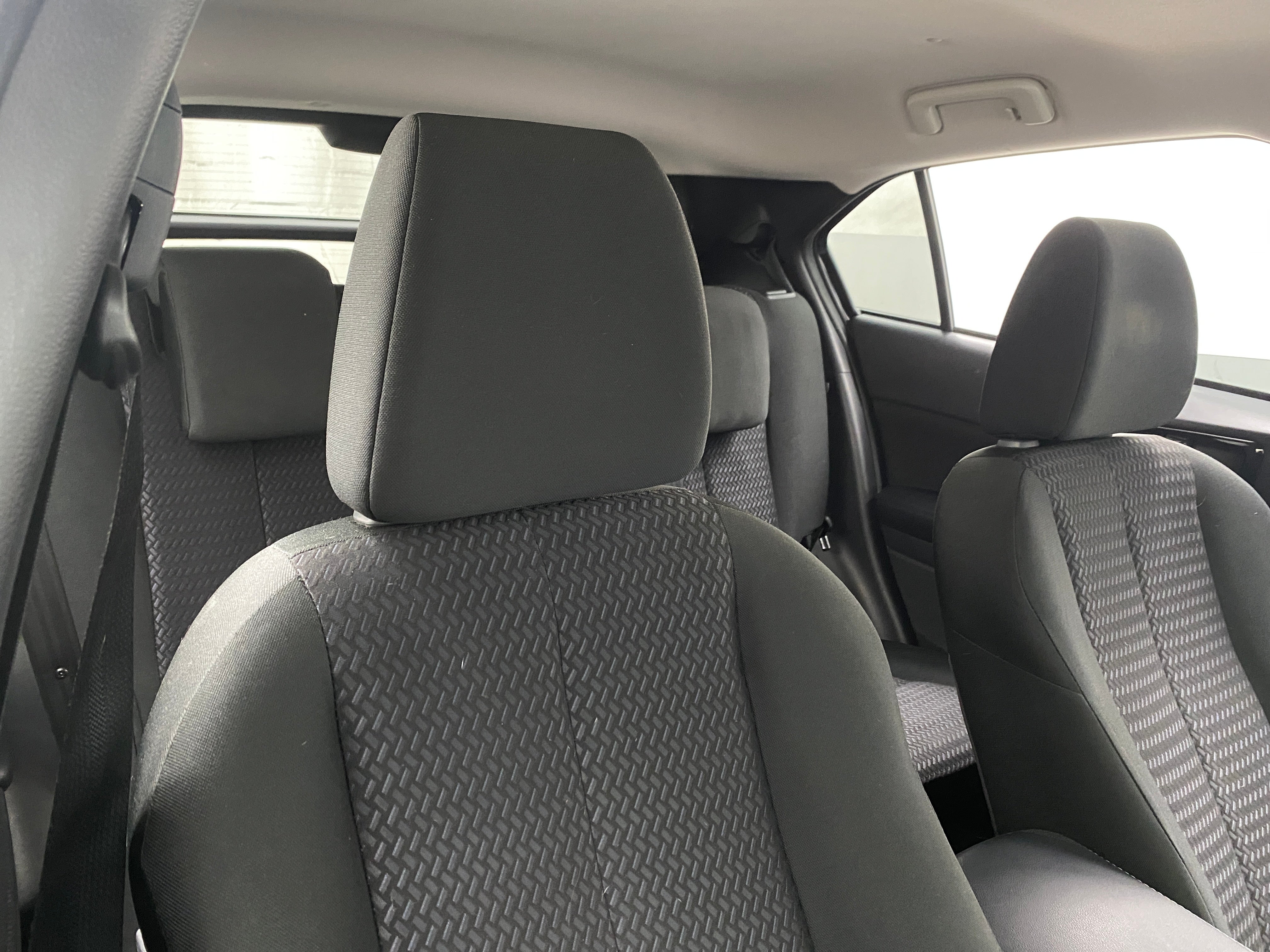 2018 Mitsubishi Eclipse Cross LE 2