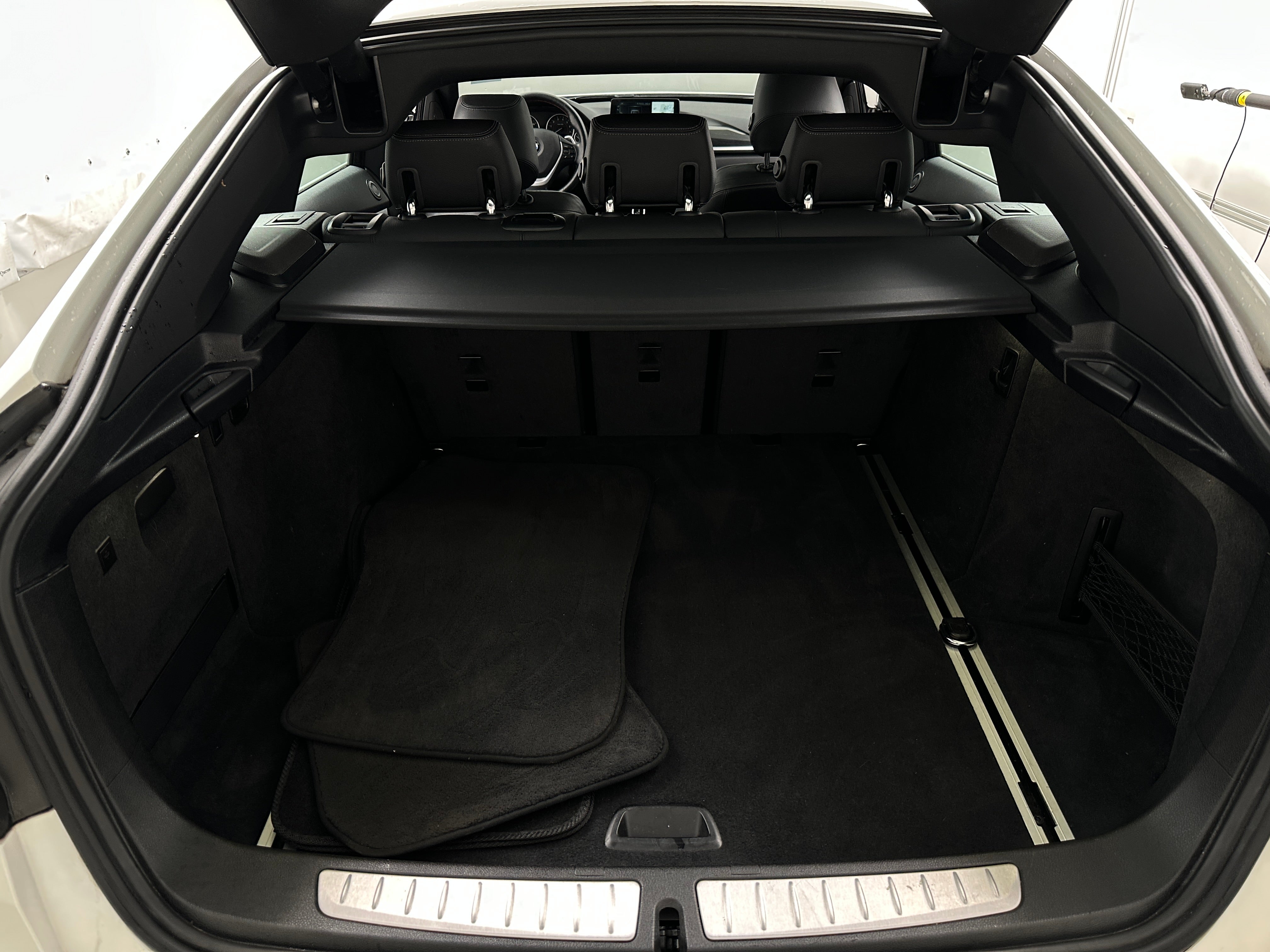 2017 BMW 3 Series 330i xDrive 6