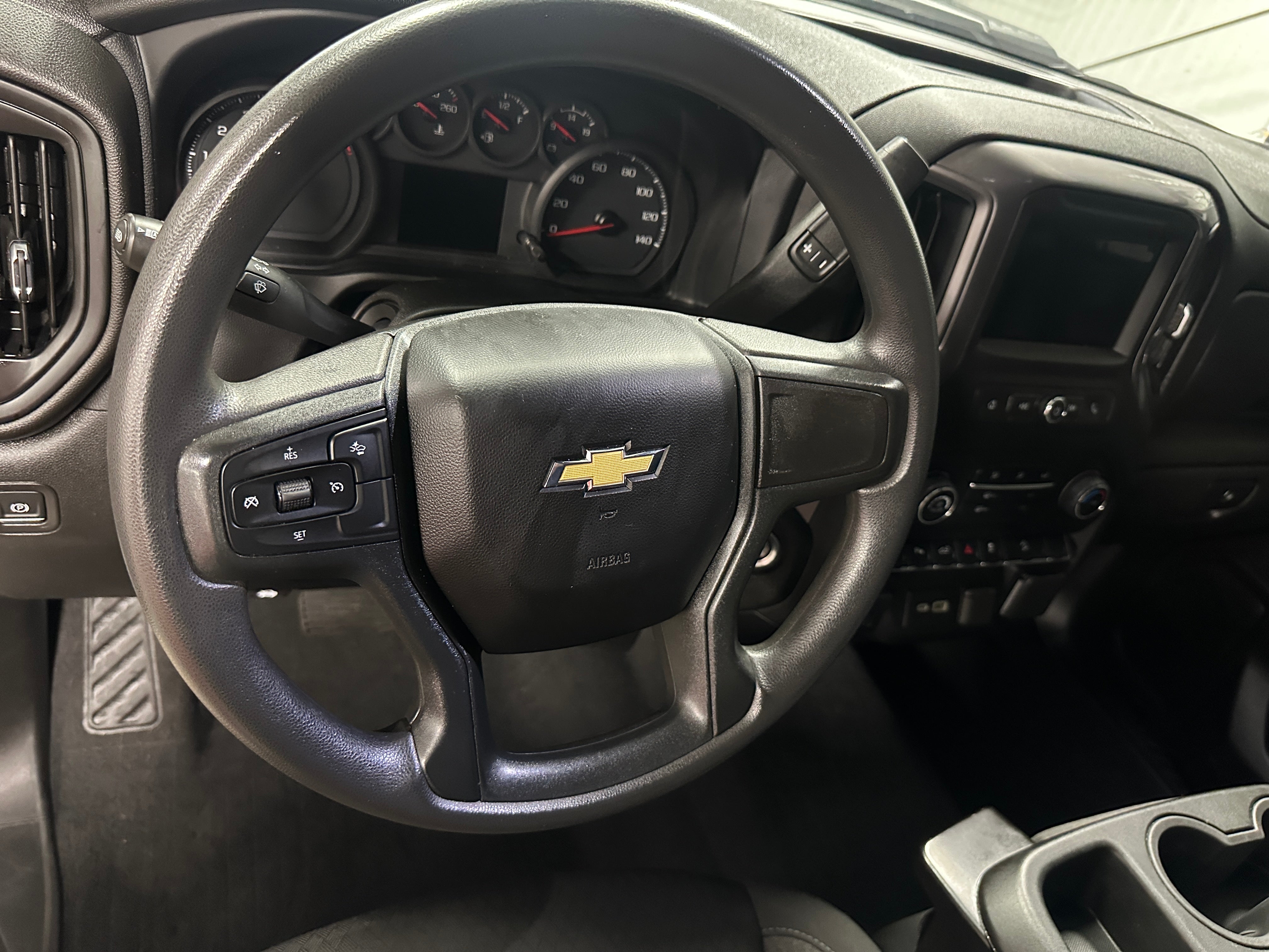 2024 Chevrolet Silverado 2500 Custom 5
