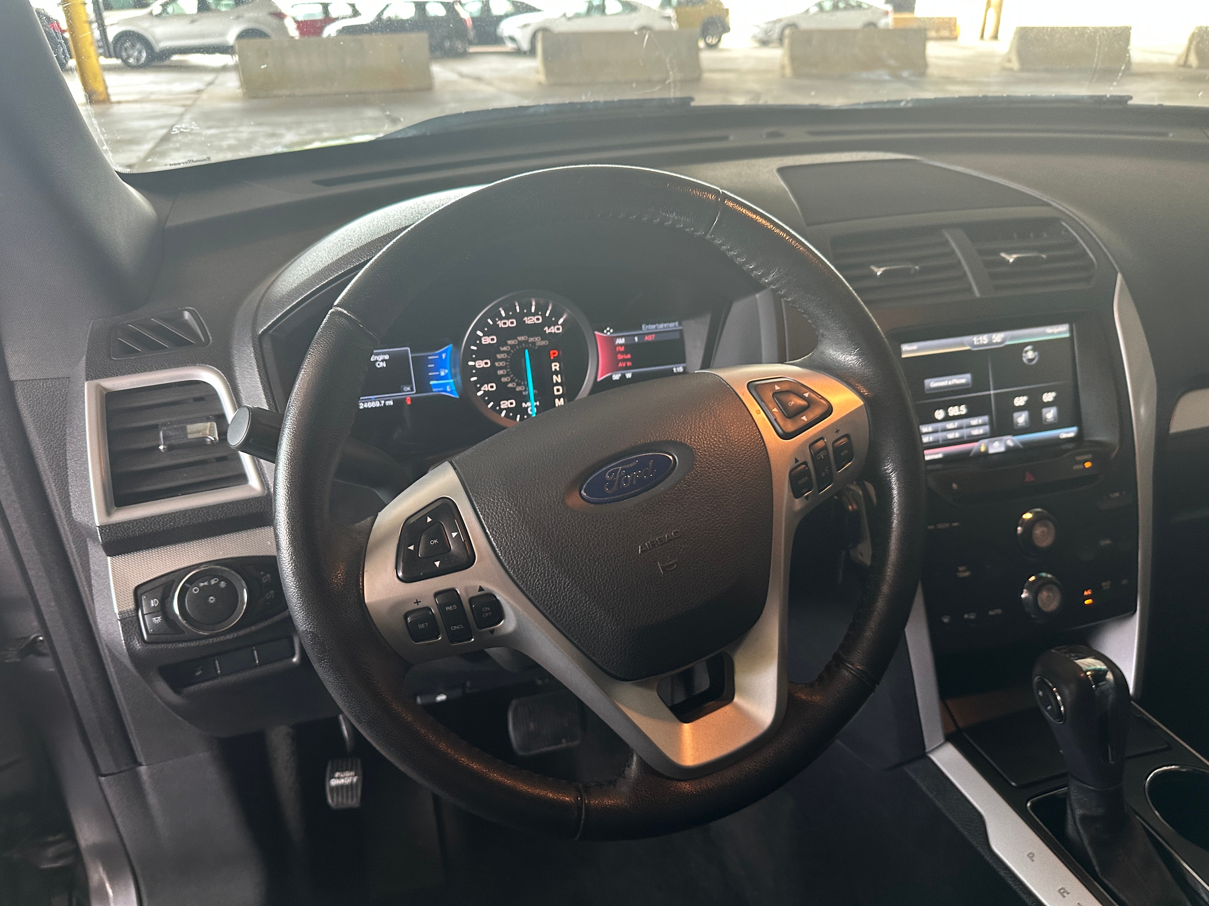 2014 Ford Explorer XLT 4