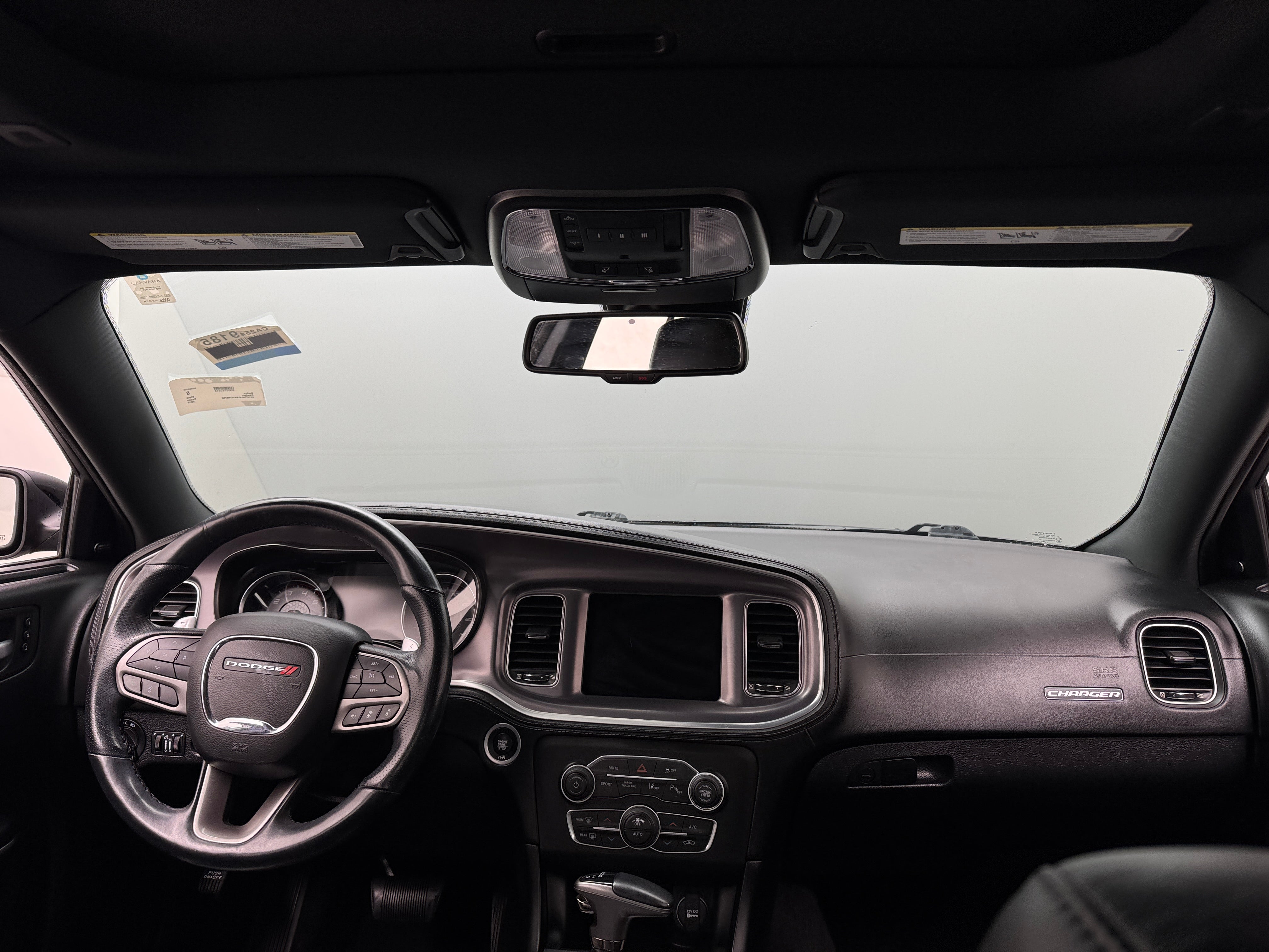 2019 Dodge Charger SXT 2