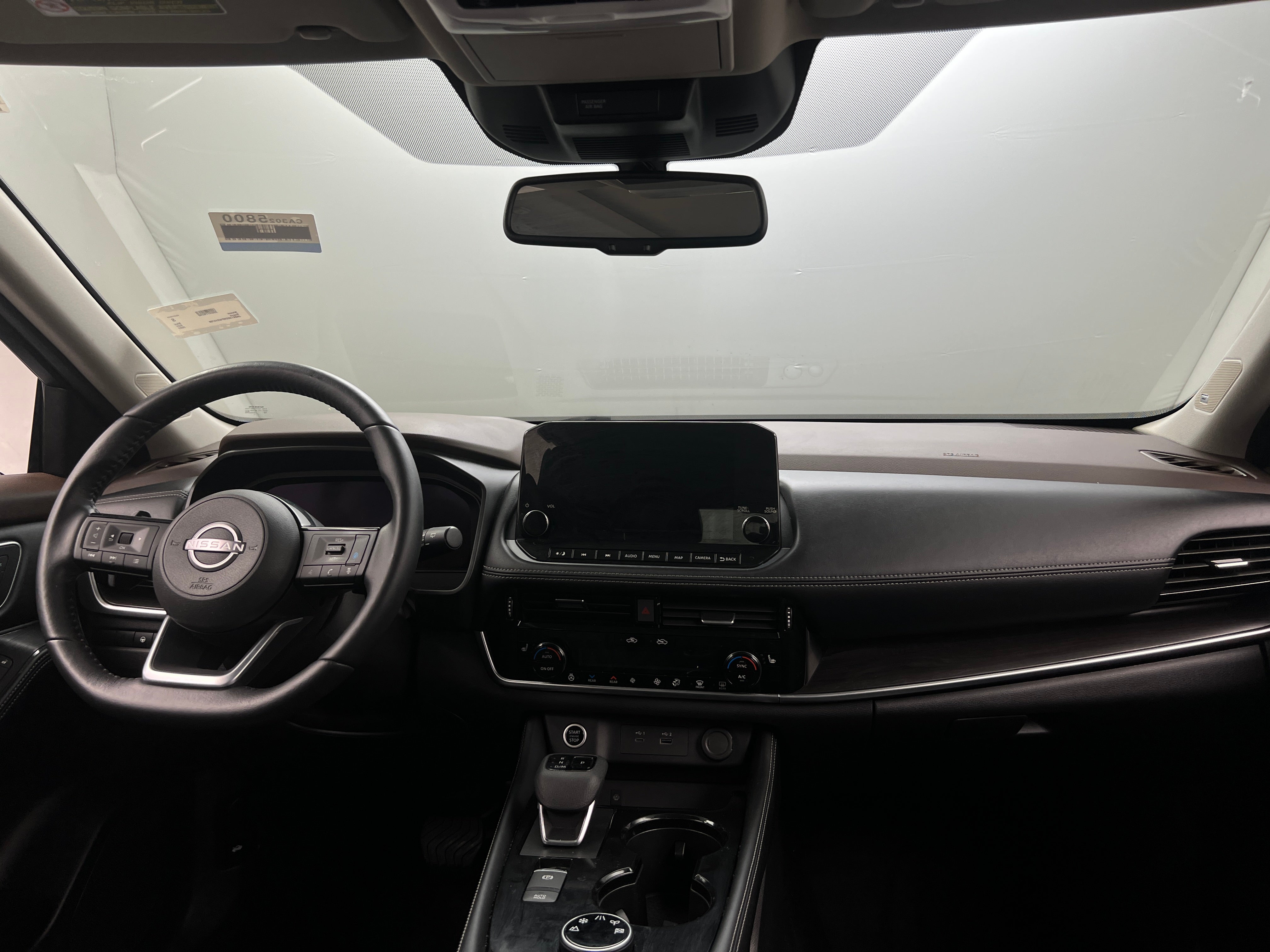 2023 Nissan Rogue Platinum 2