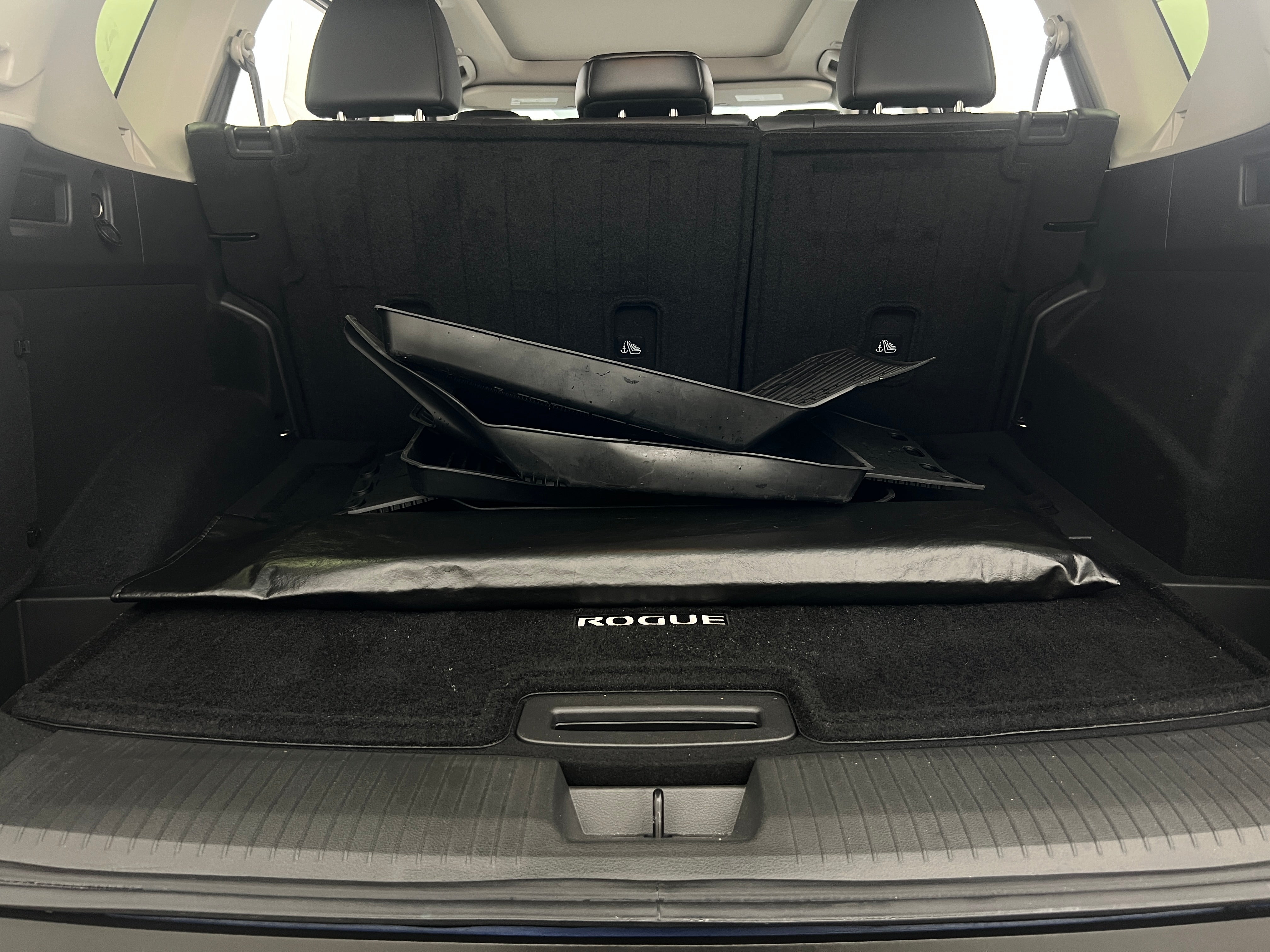2023 Nissan Rogue Platinum 6