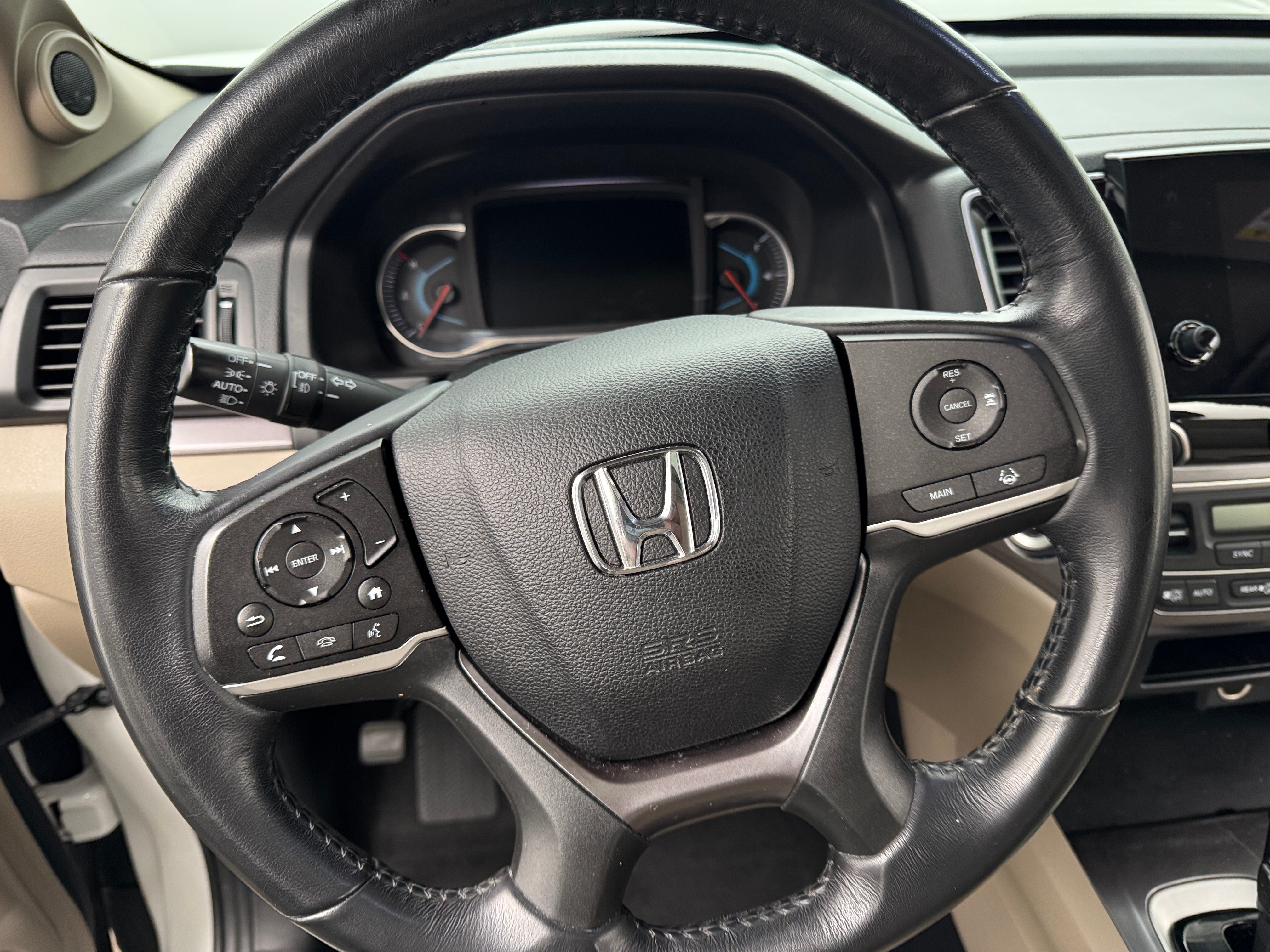 2020 Honda Pilot EX-L 4