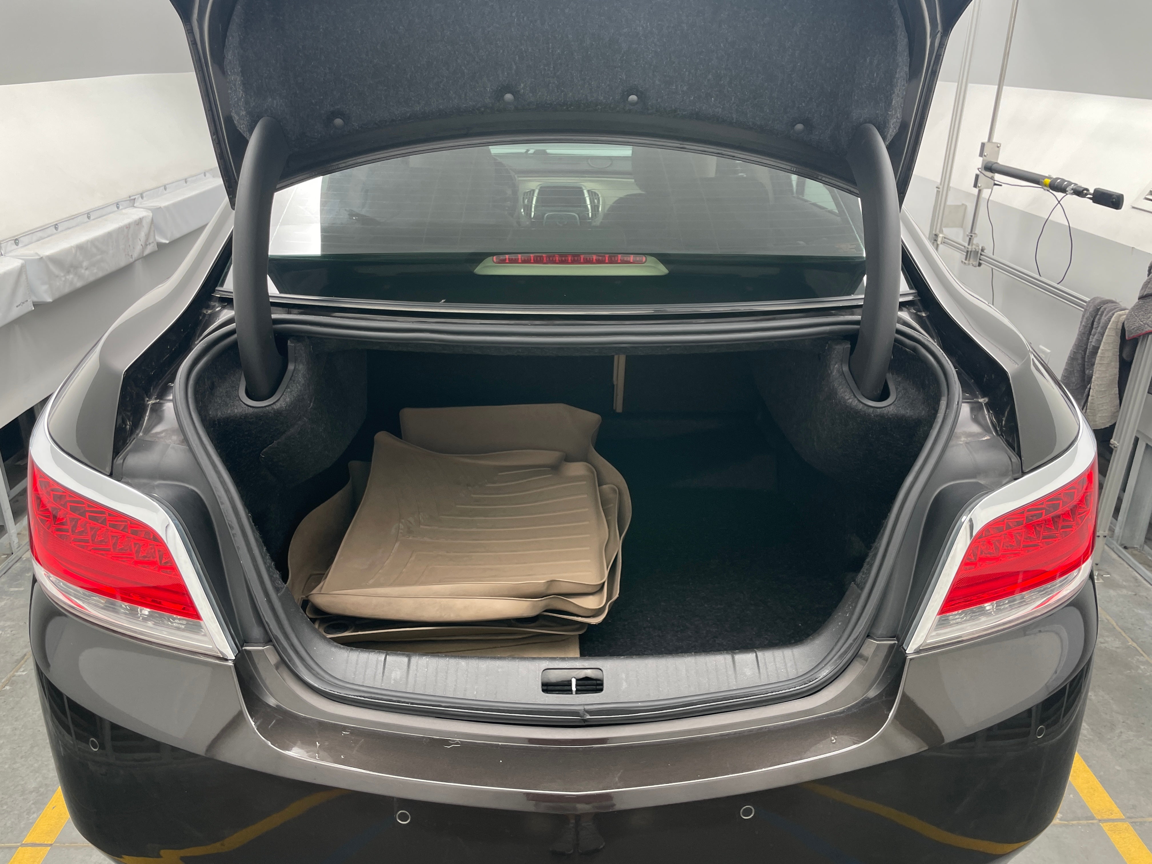 2013 Buick LaCrosse Leather Group 6