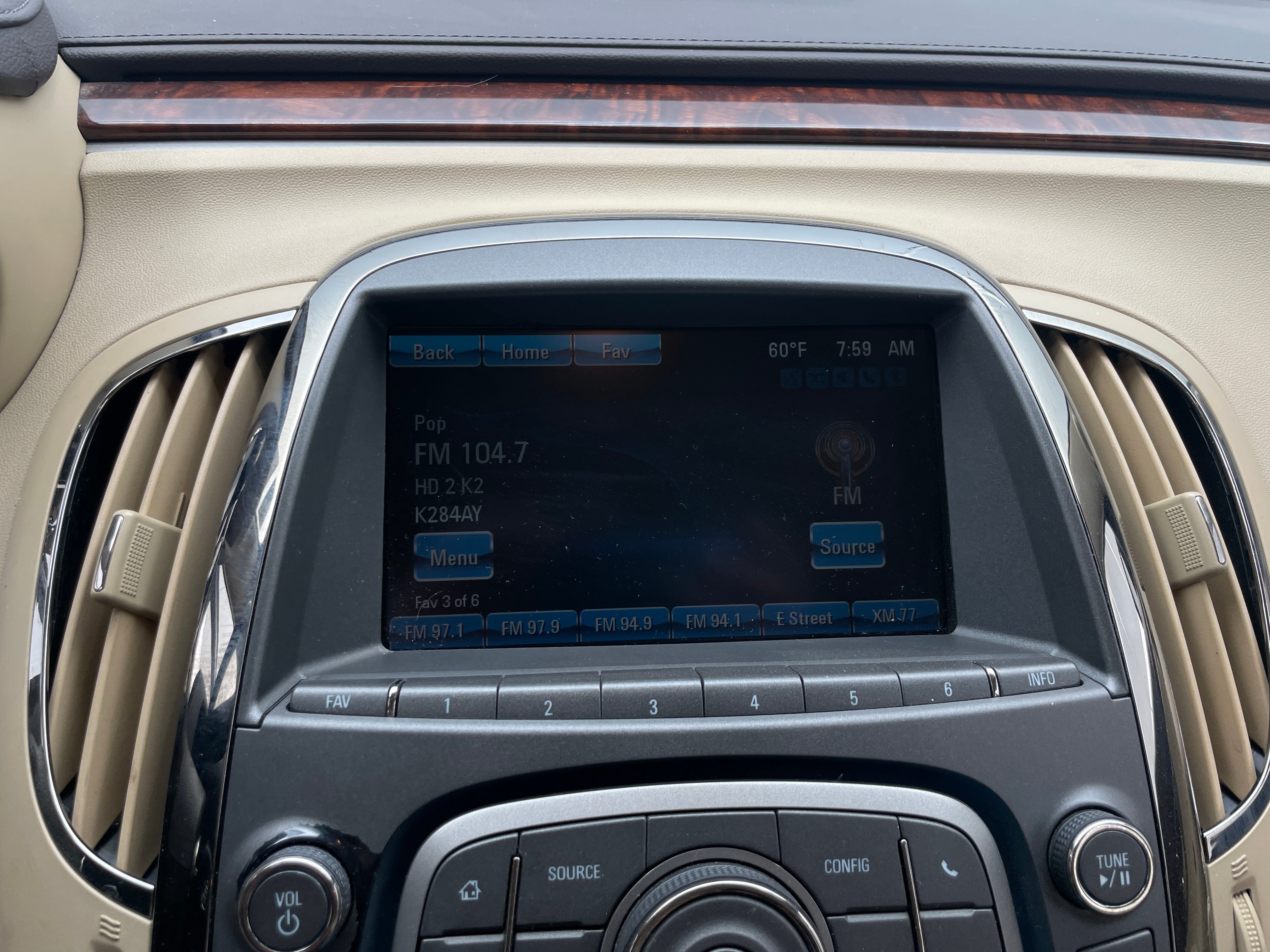 2013 Buick LaCrosse Leather Group 3