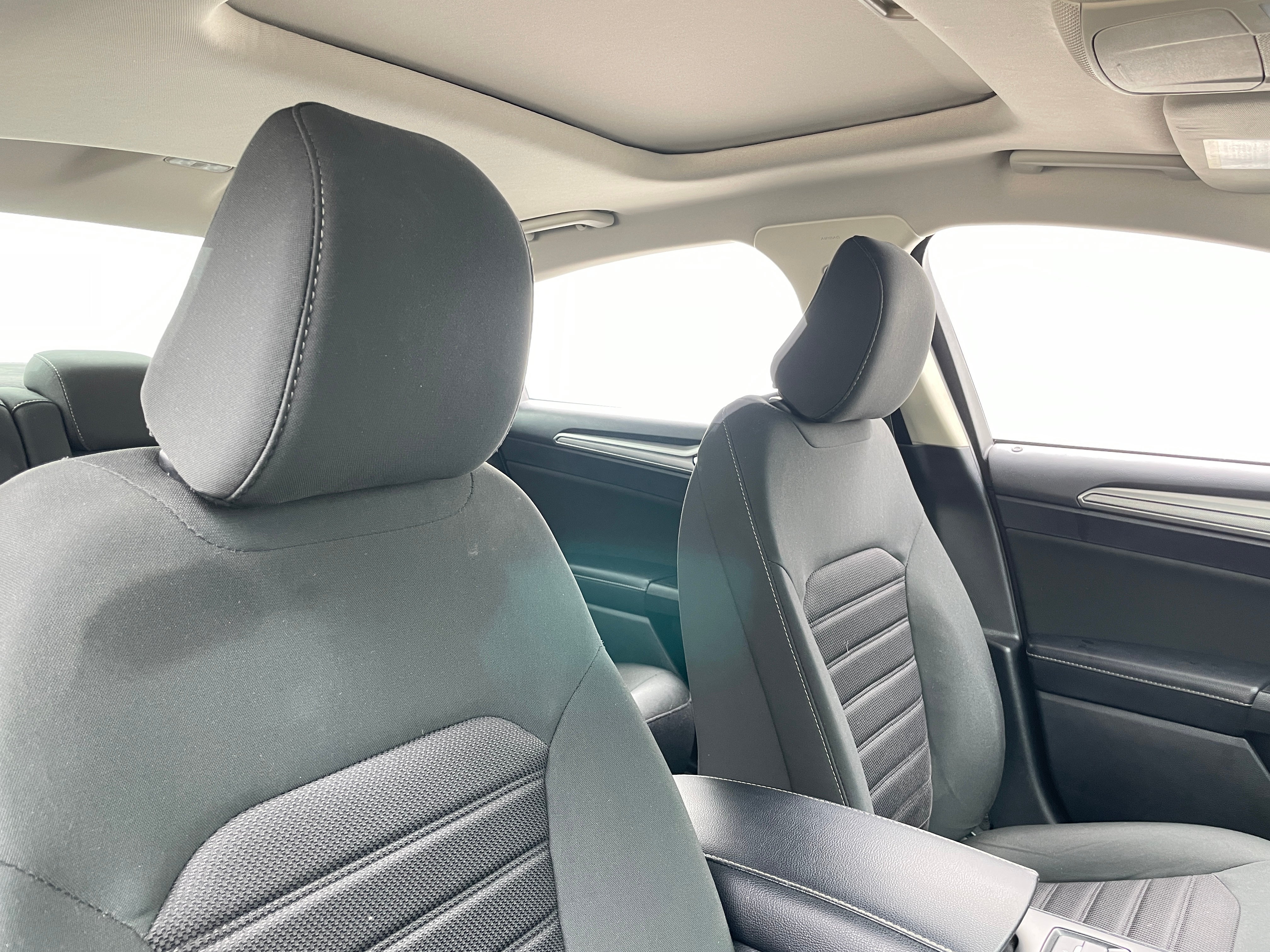 2020 Ford Fusion SE 2