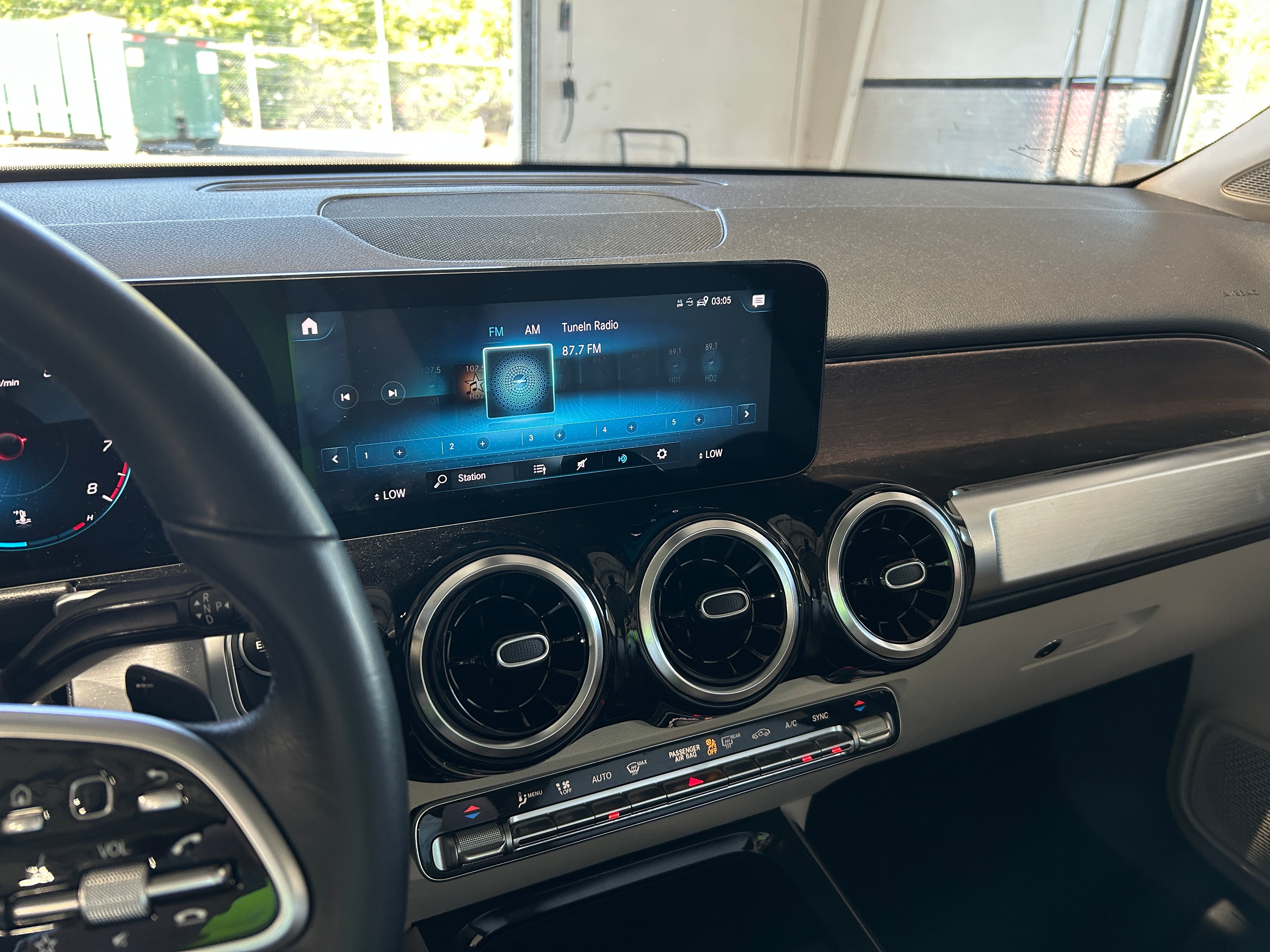 2022 Mercedes-Benz GLB 250 3