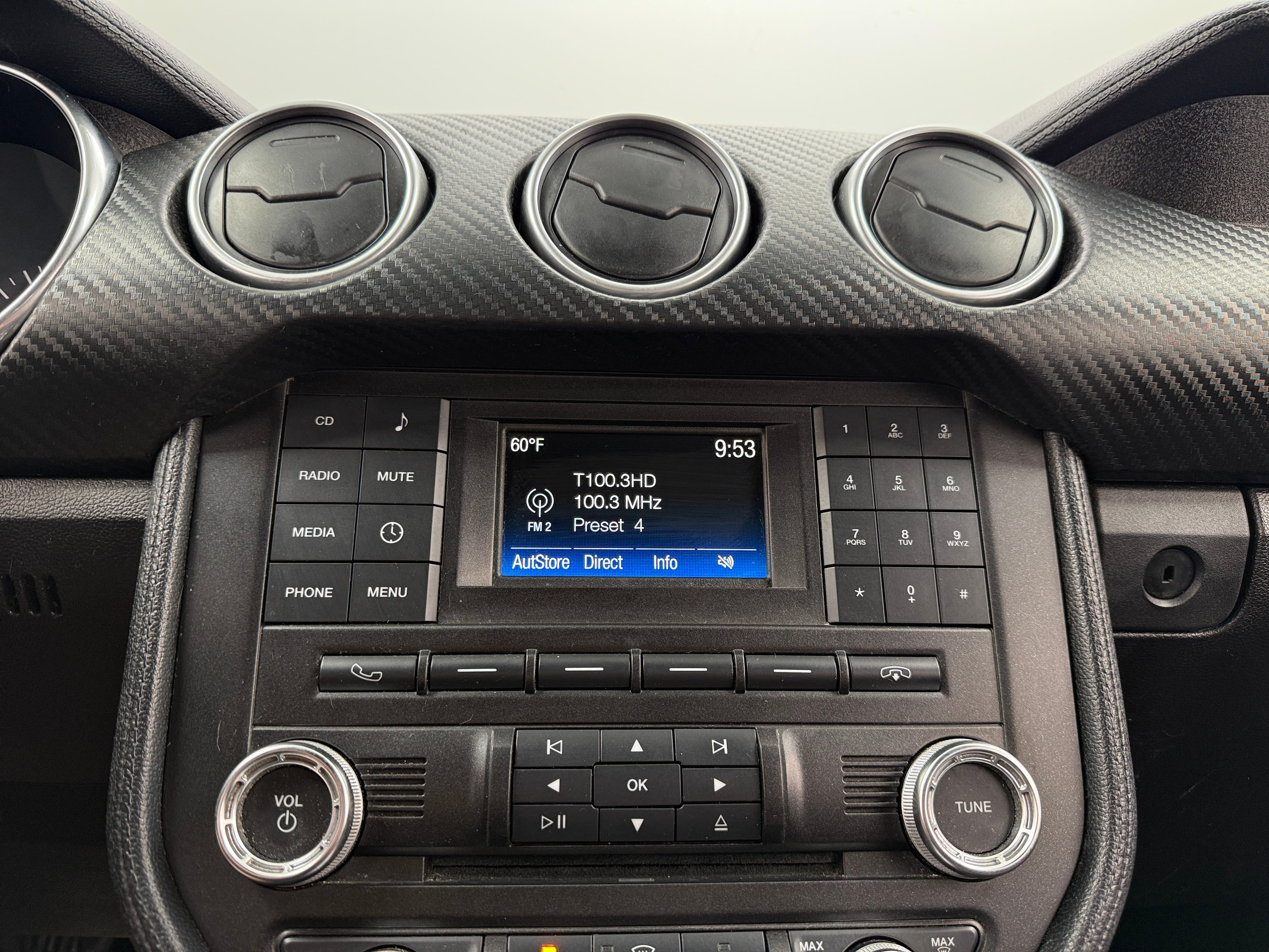 2018 Ford Mustang  3