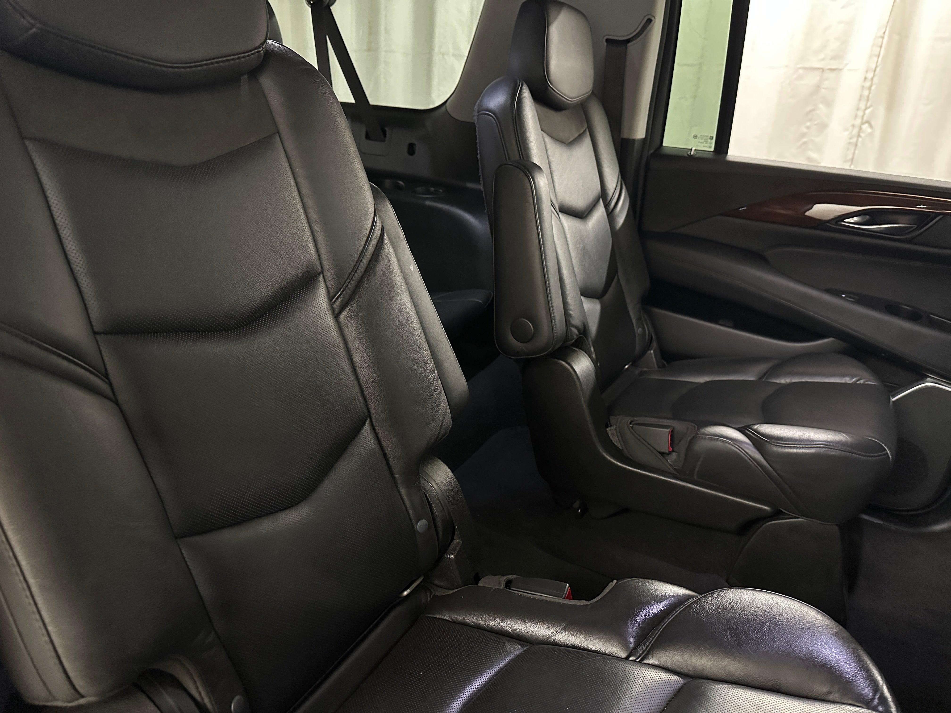 2019 Cadillac Escalade ESV Luxury 5