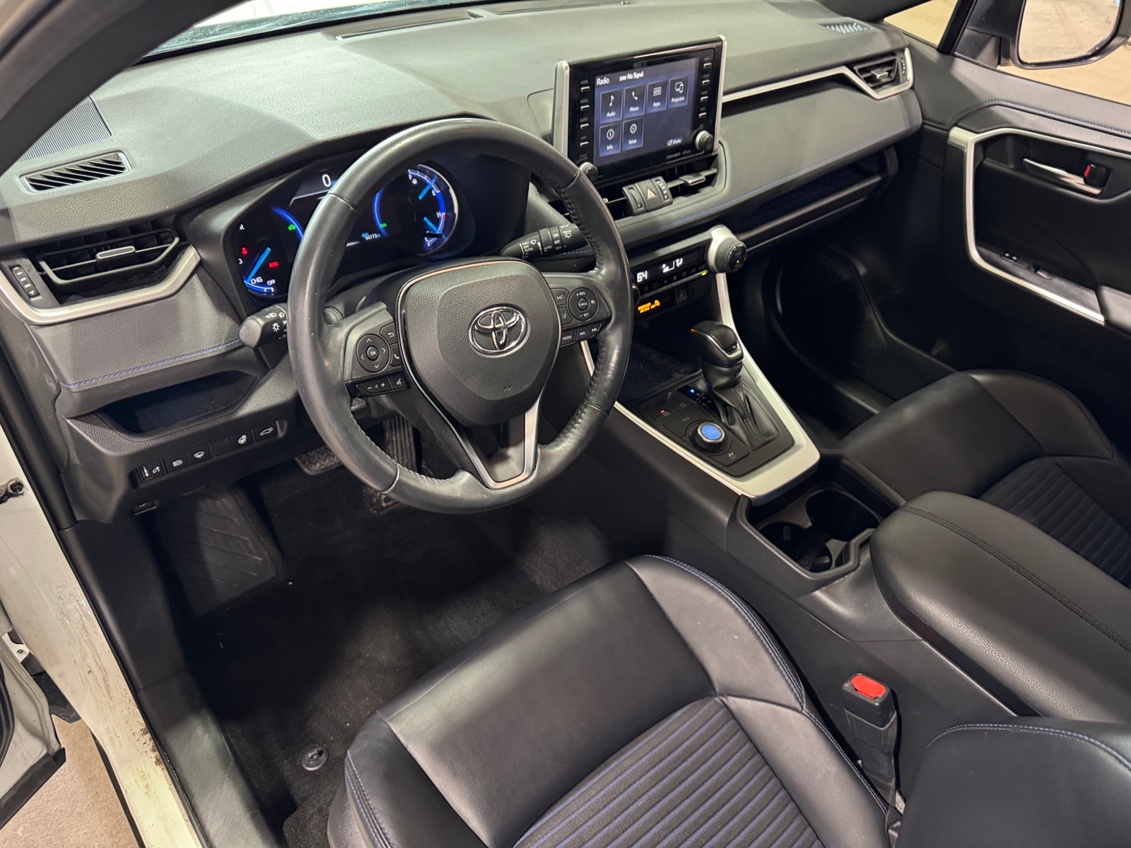 Thumbnail: 2019 Toyota RAV4 - 2