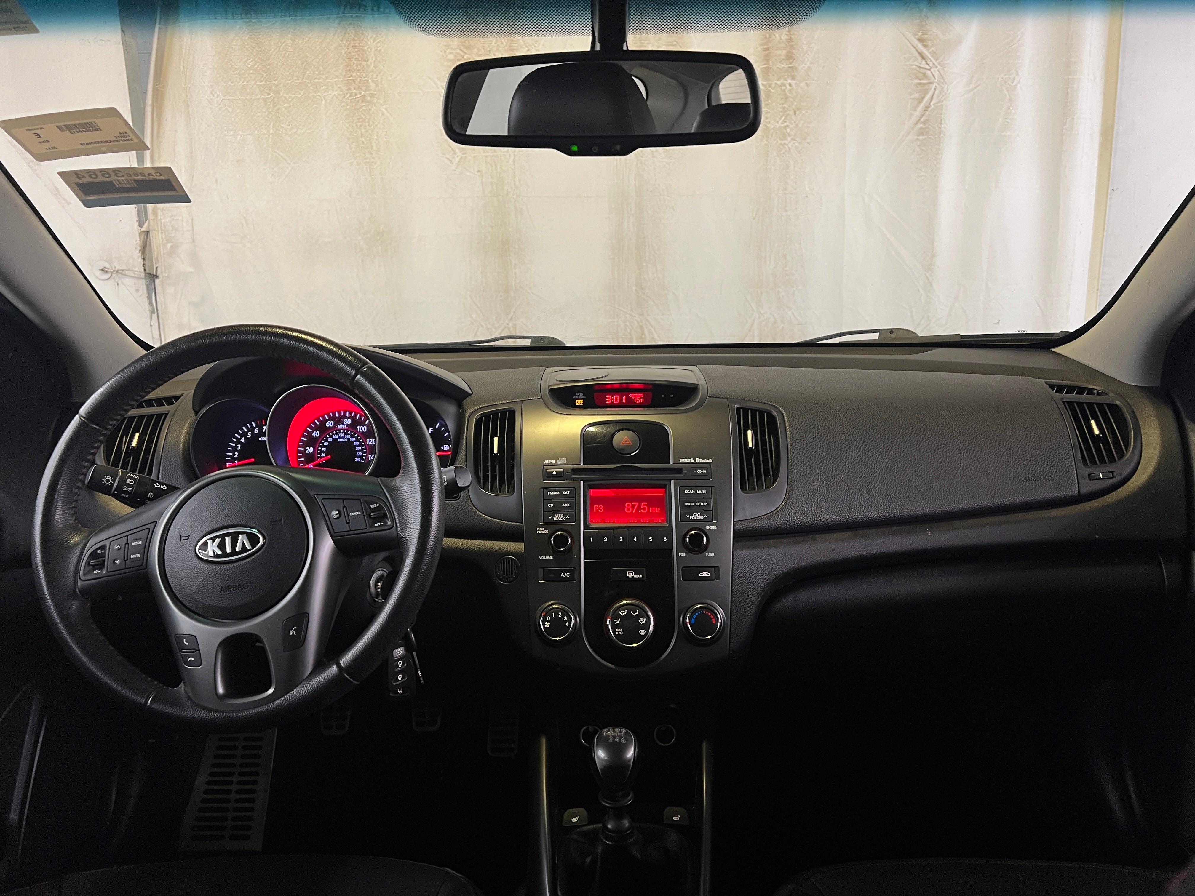 2011 Kia Forte SX 3