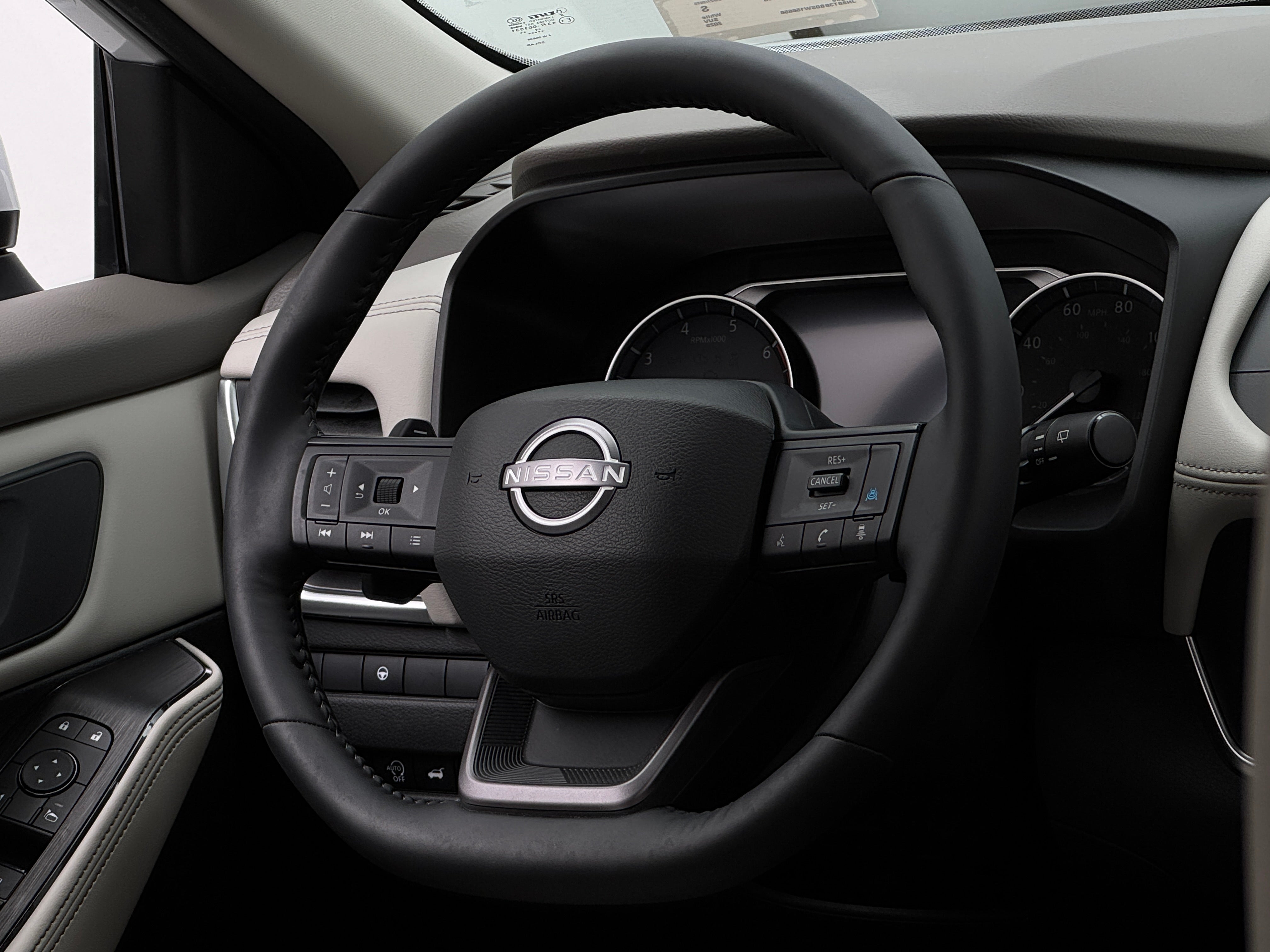 2025 Nissan Rogue SV 5