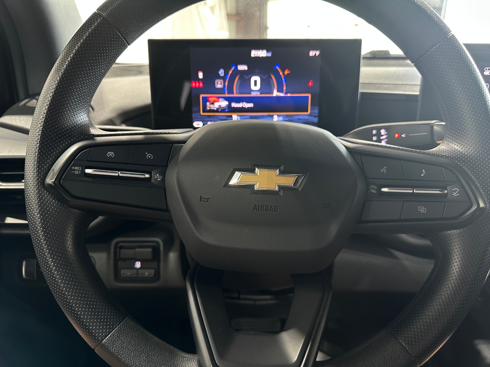 Thumbnail: 2024 Chevrolet Silverado EV - 5