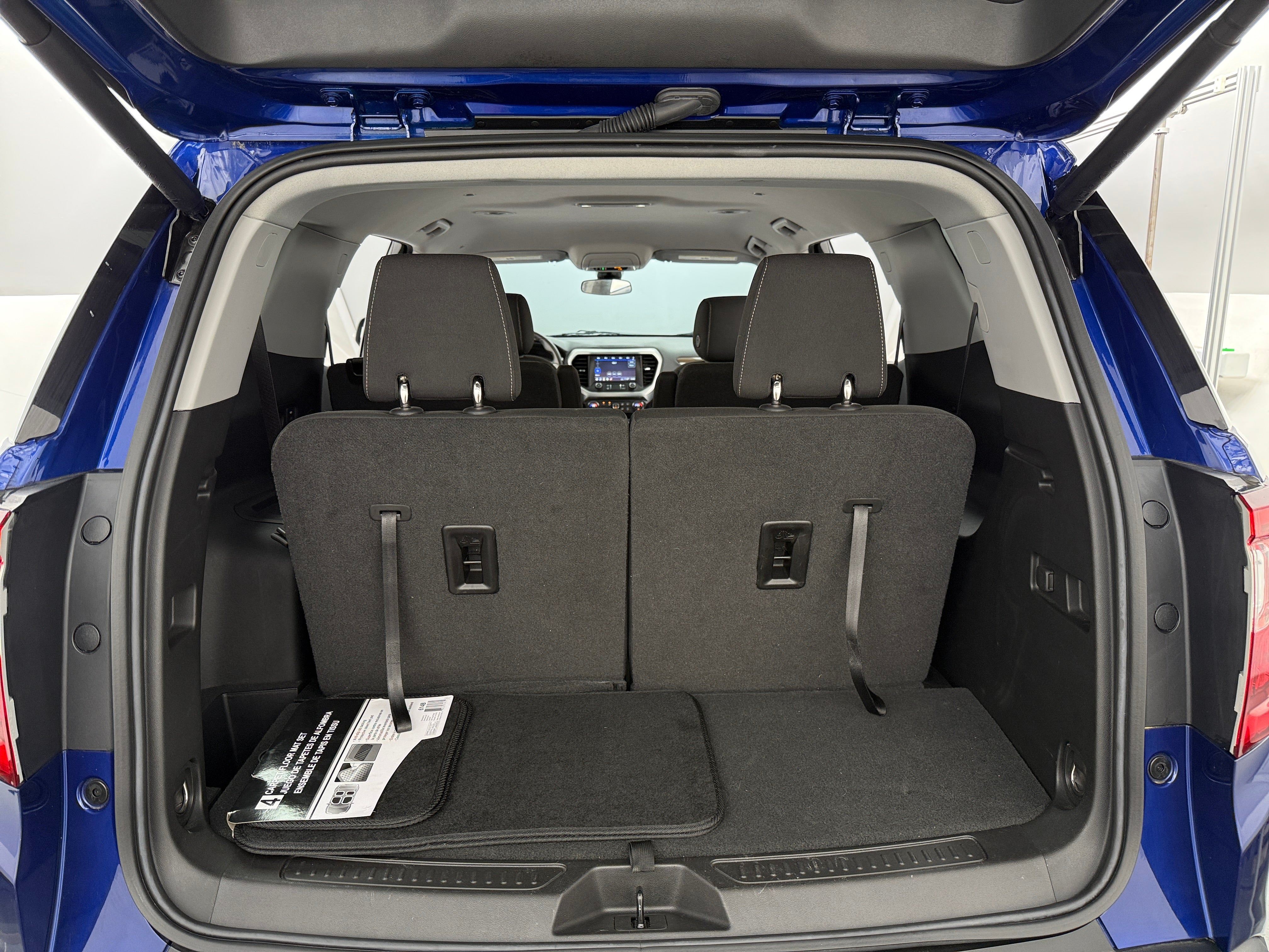 2023 GMC Acadia SLE 7
