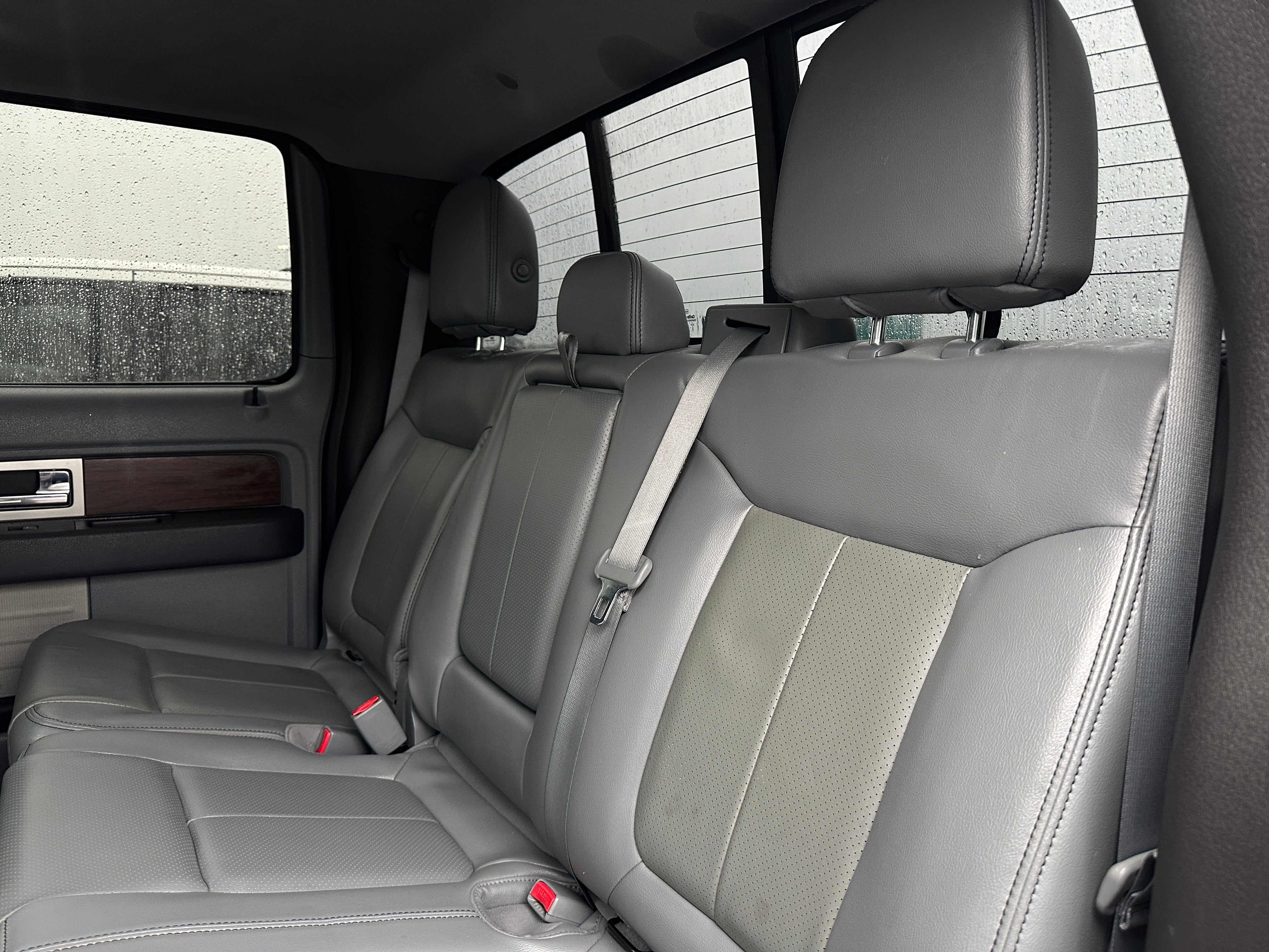 2013 Ford Econoline E-150 5