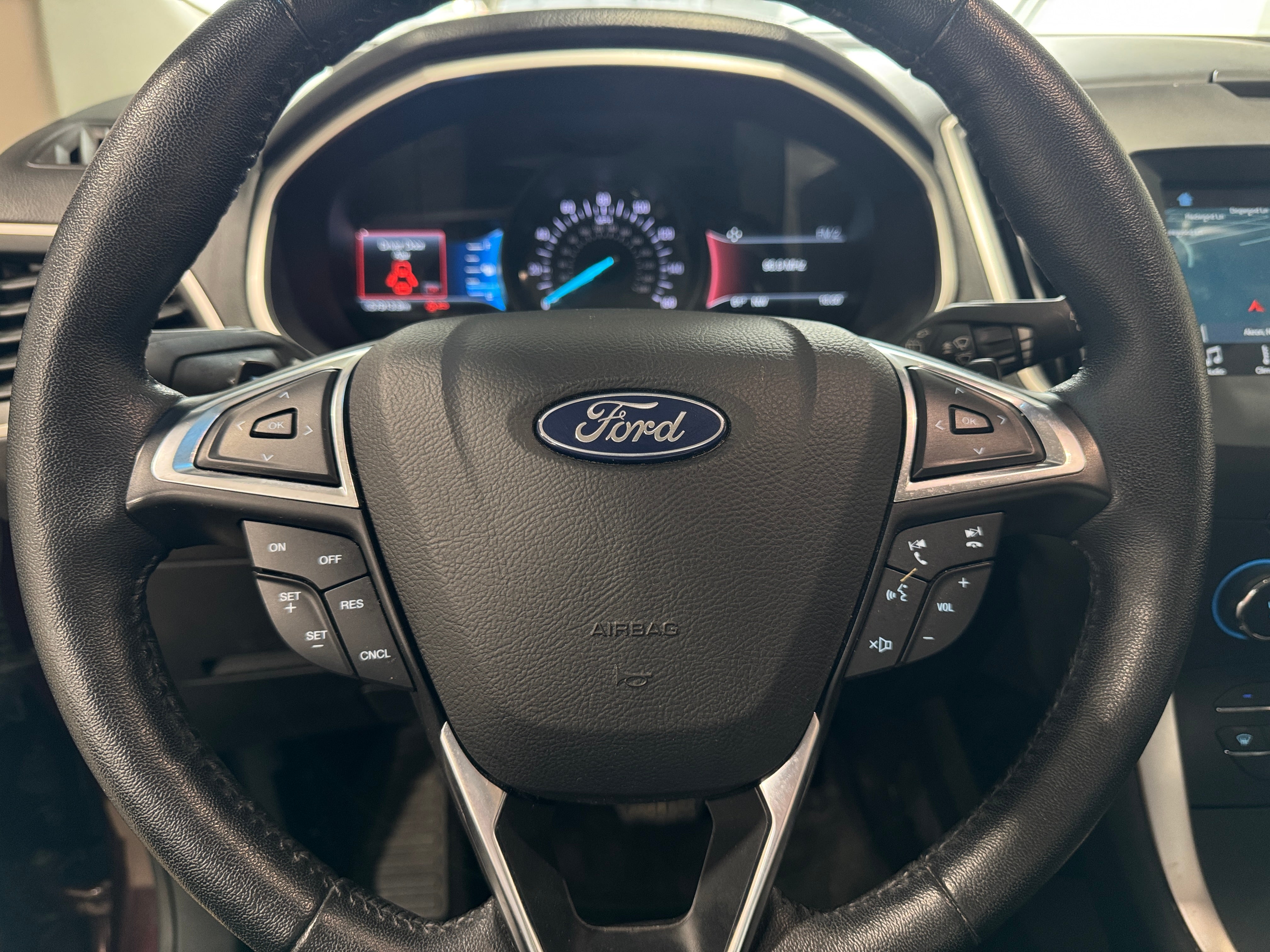 2018 Ford Edge SEL 4